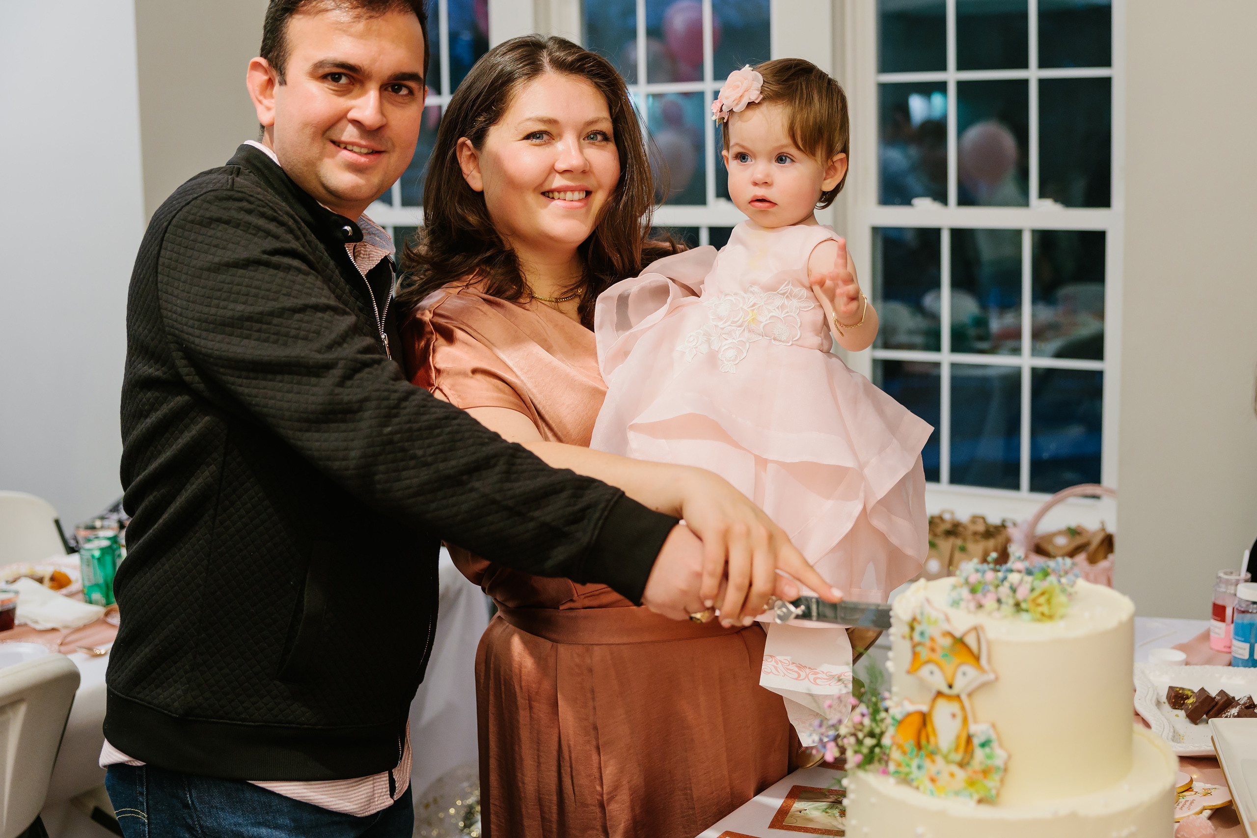 11.13.2021 First birthday. Wedding family event photographer in Chicago Nick Yushevich