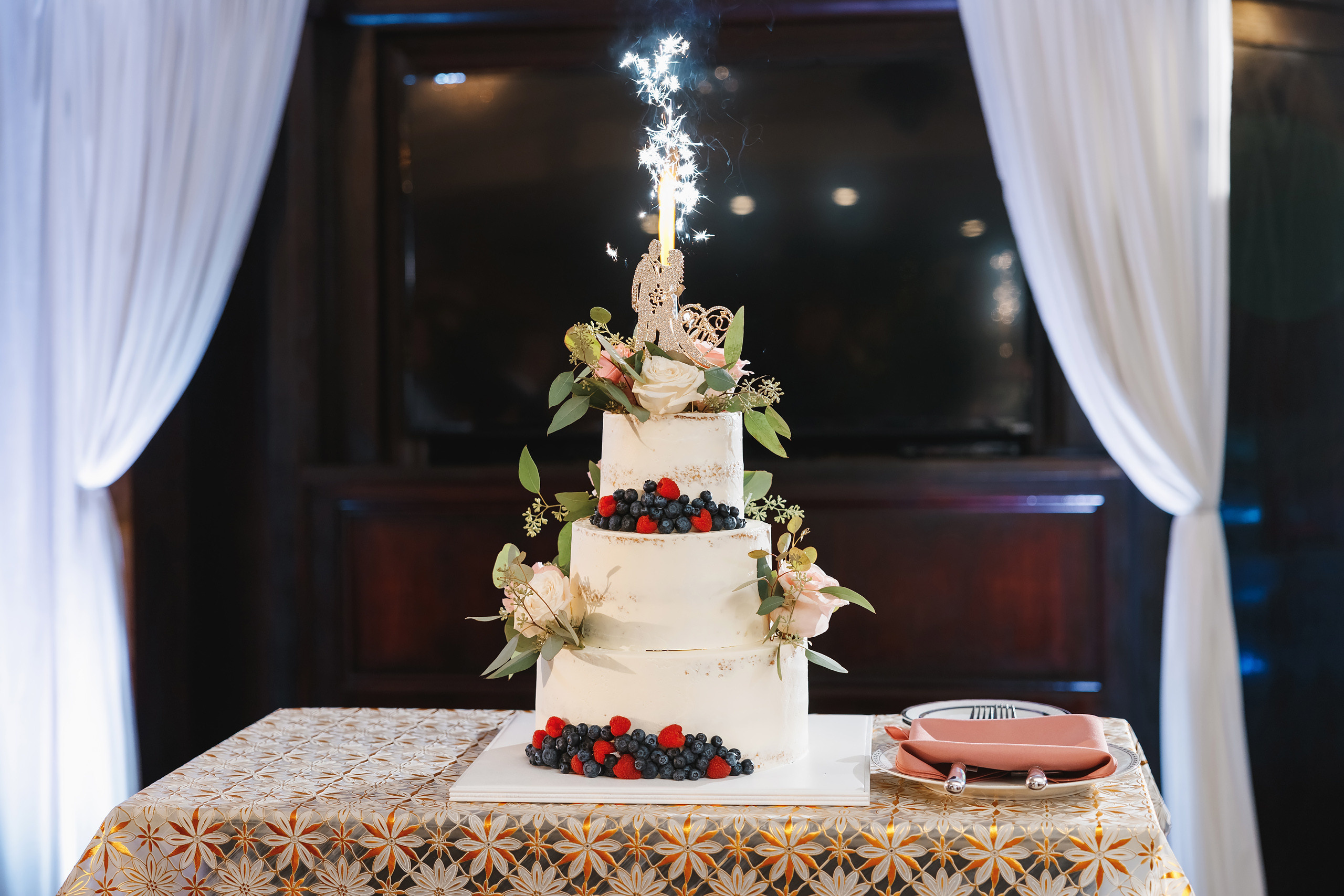 08.14.2021 Wedding. Wedding family event photographer in Chicago Nick Yushevich