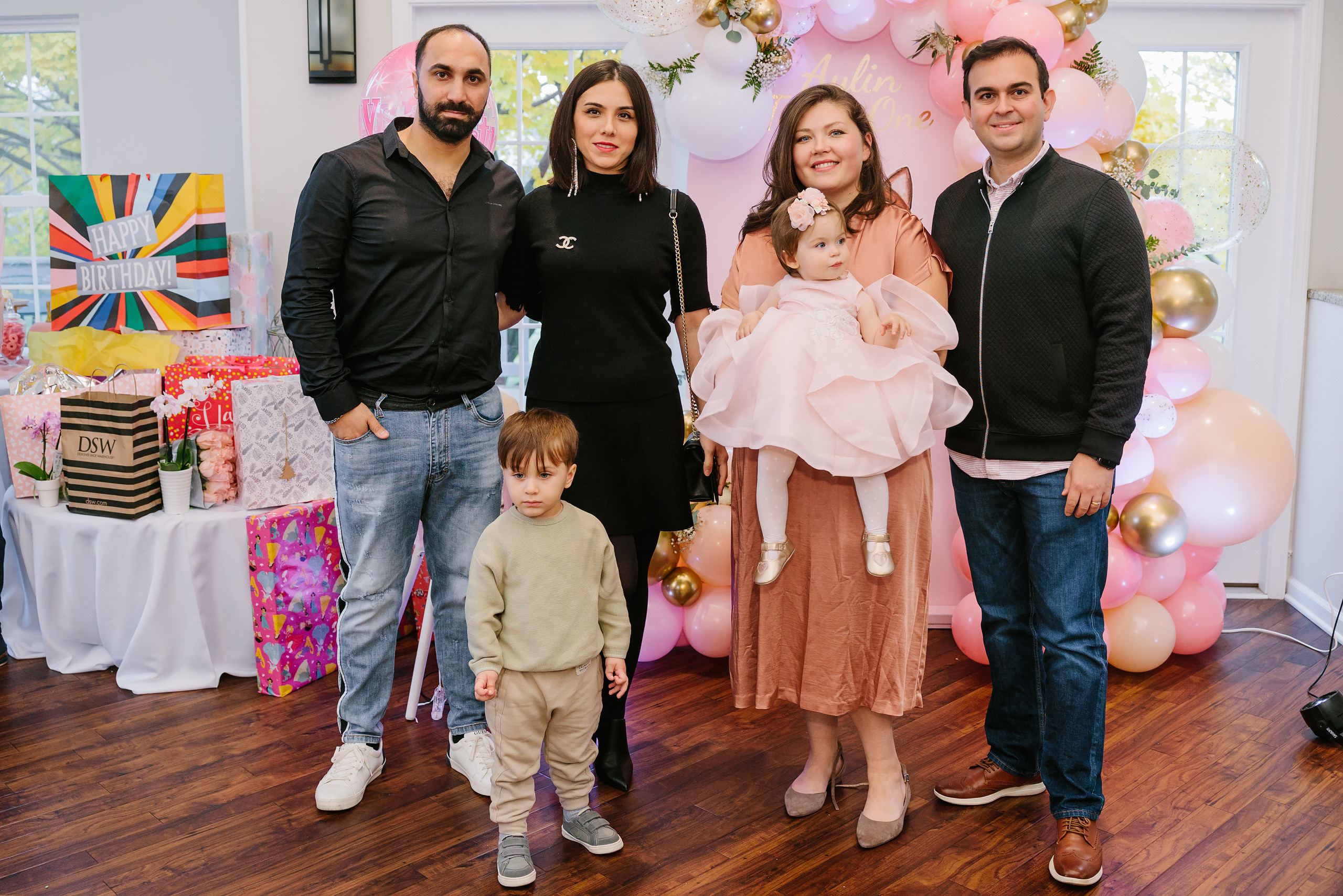 11.13.2021 First birthday. Wedding family event photographer in Chicago Nick Yushevich