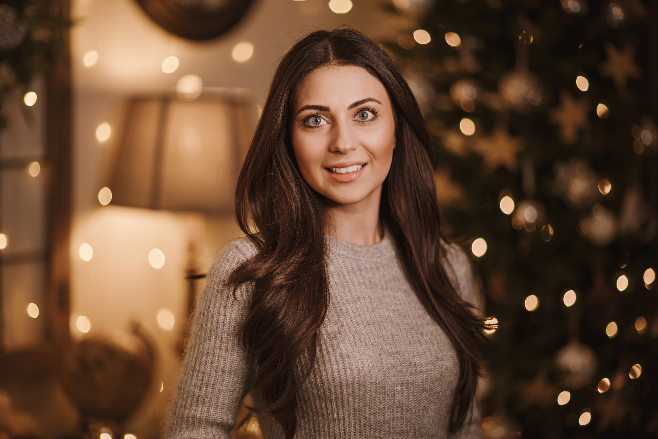 11212021 Christmas Photoshoot 4. Wedding family event photographer in Chicago Nick Yushevich