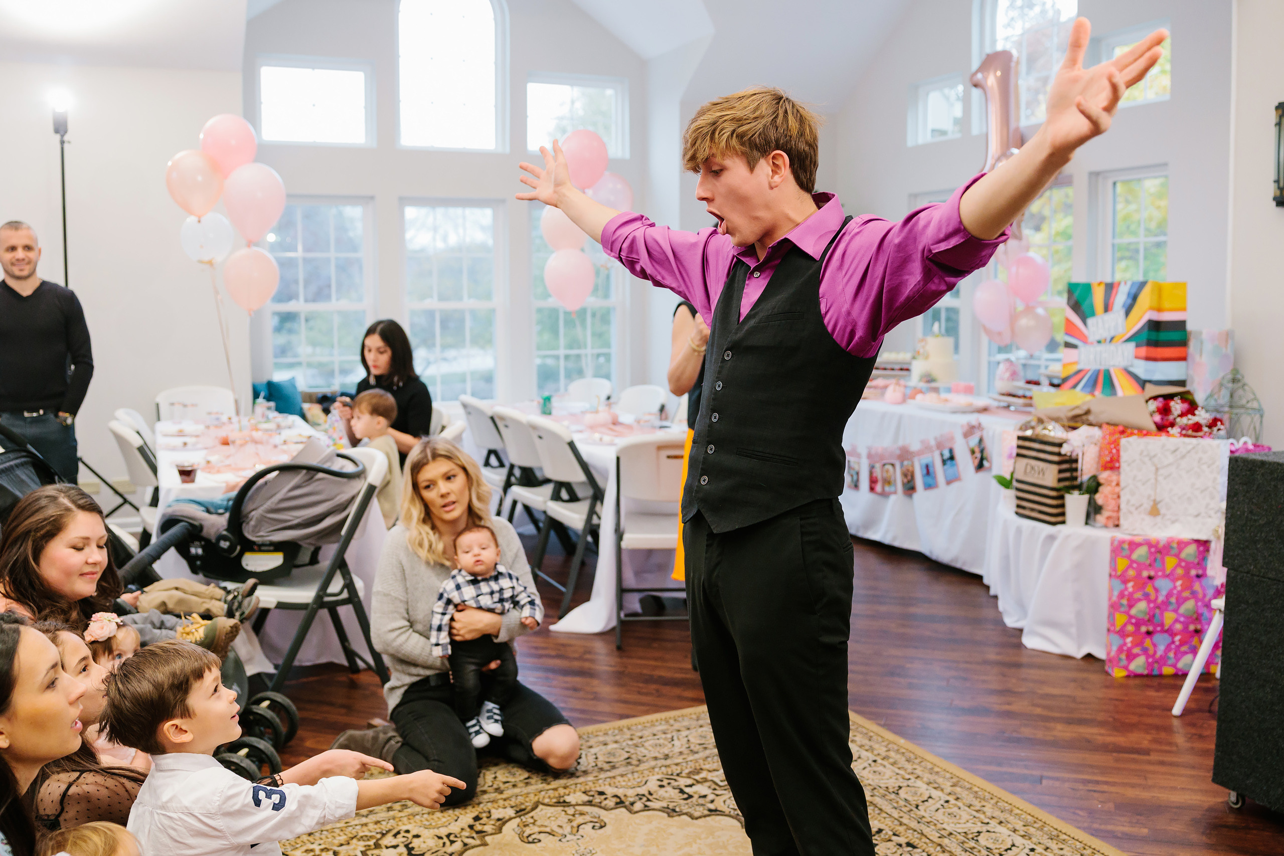 11.13.2021 First birthday. Wedding family event photographer in Chicago Nick Yushevich