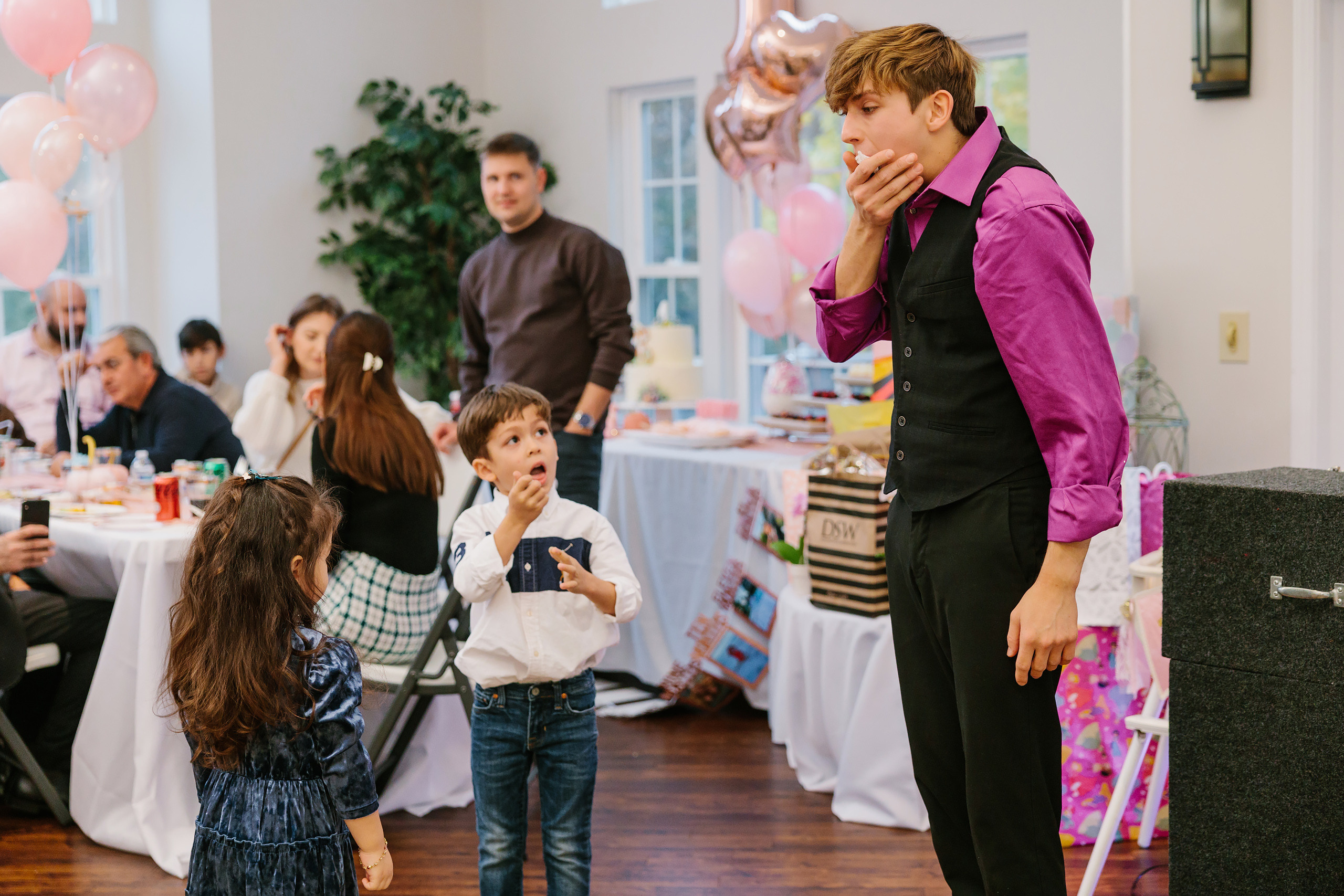 11.13.2021 First birthday. Wedding family event photographer in Chicago Nick Yushevich
