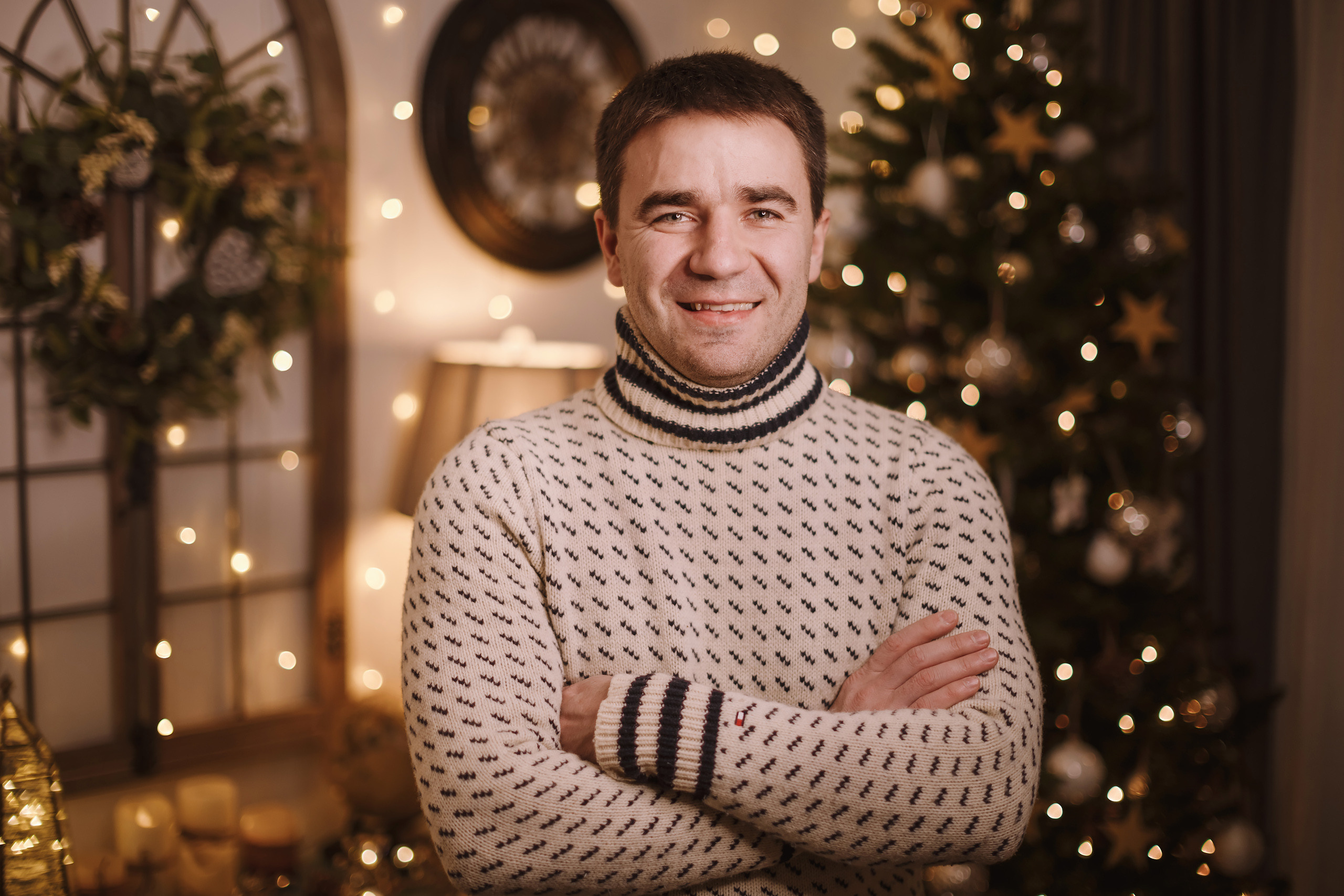 12052021 Christmas Photoshoot 10. Wedding family event photographer in Chicago Nick Yushevich