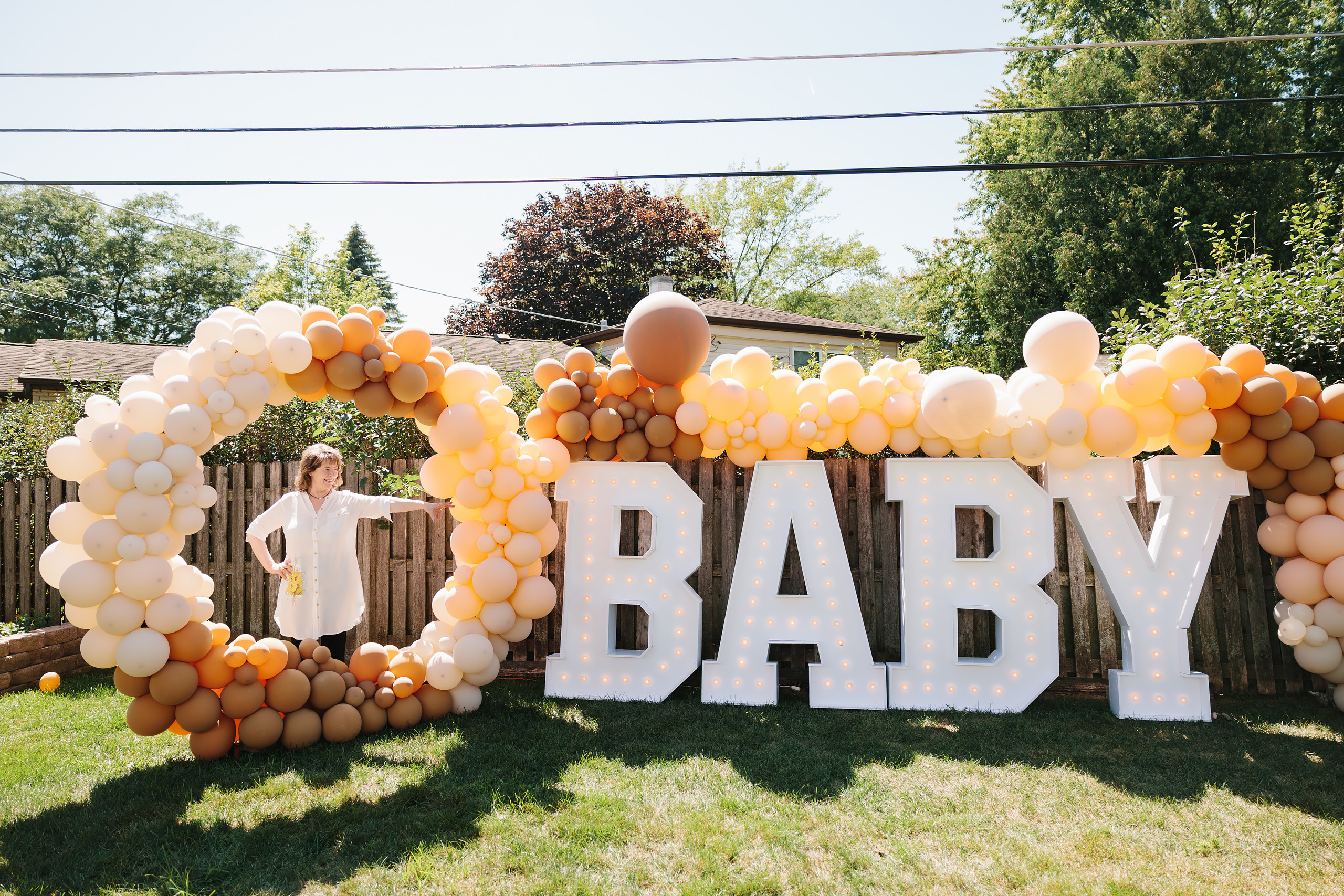 08.15.2021 Baby shower. Wedding family event photographer in Chicago Nick Yushevich