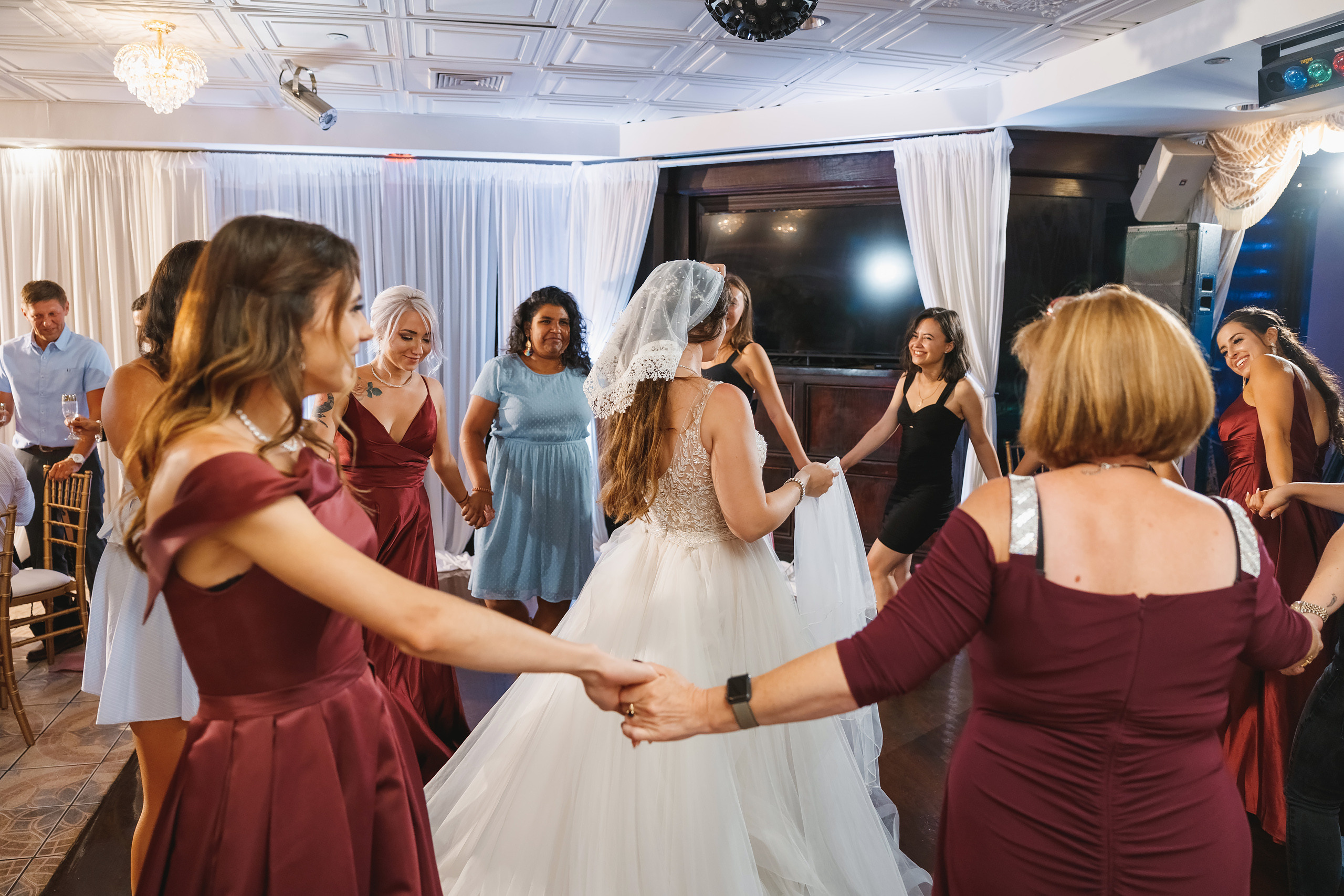 08.14.2021 Wedding. Wedding family event photographer in Chicago Nick Yushevich