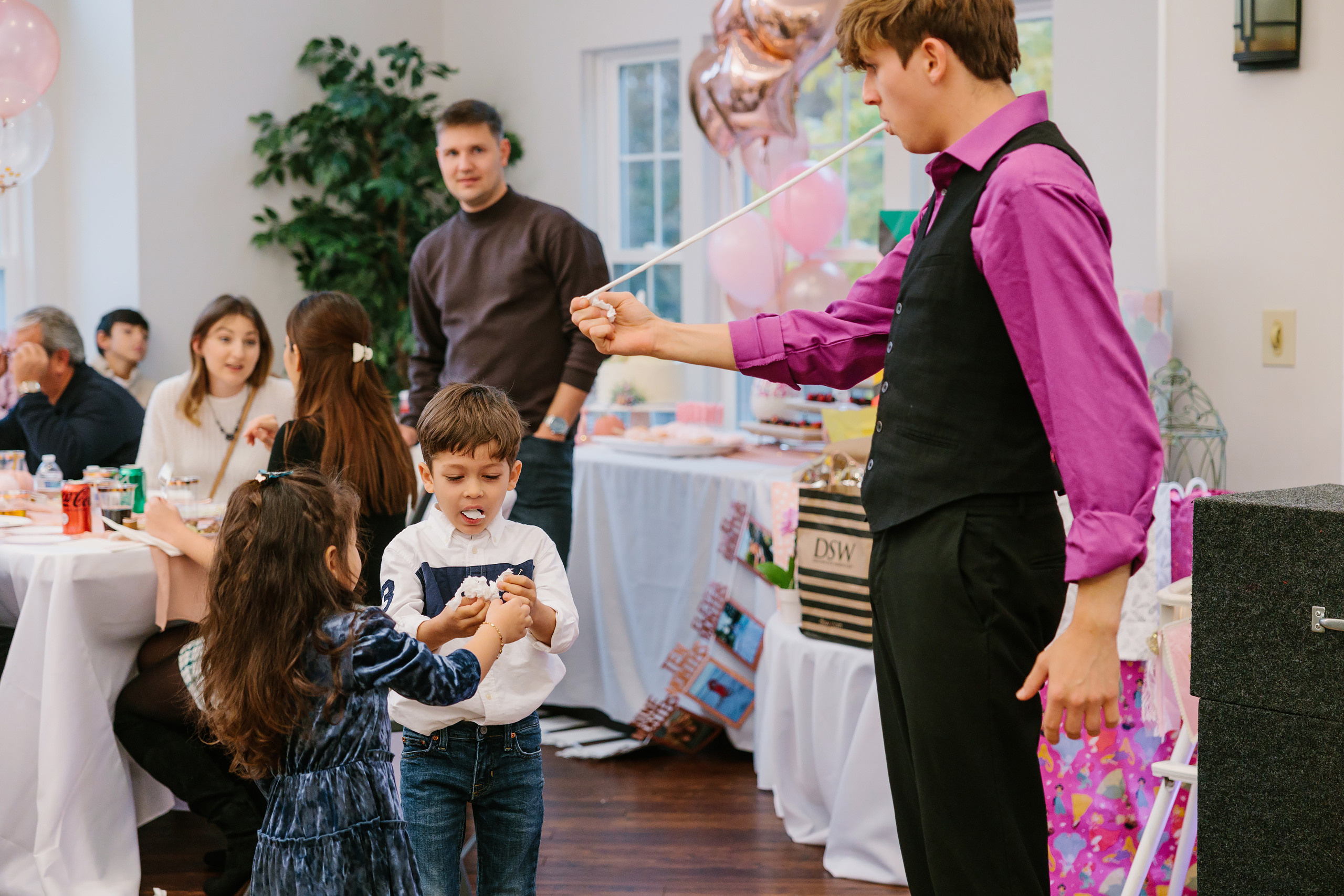 11.13.2021 First birthday. Wedding family event photographer in Chicago Nick Yushevich