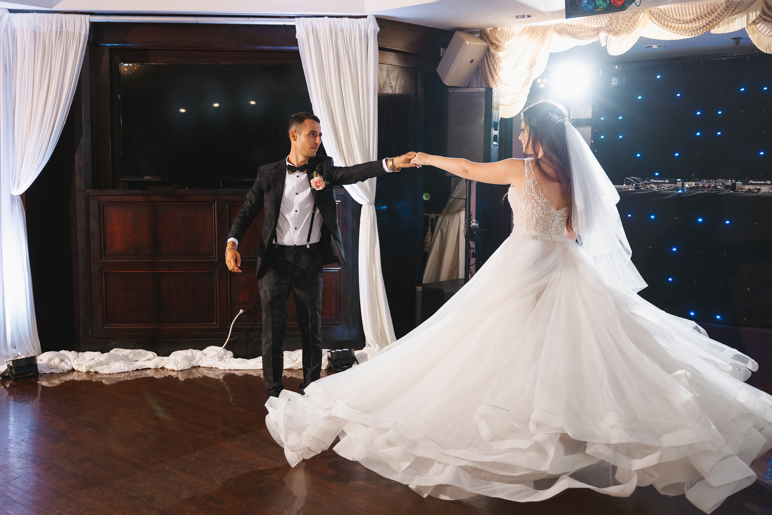 08.14.2021 Wedding. Wedding family event photographer in Chicago Nick Yushevich