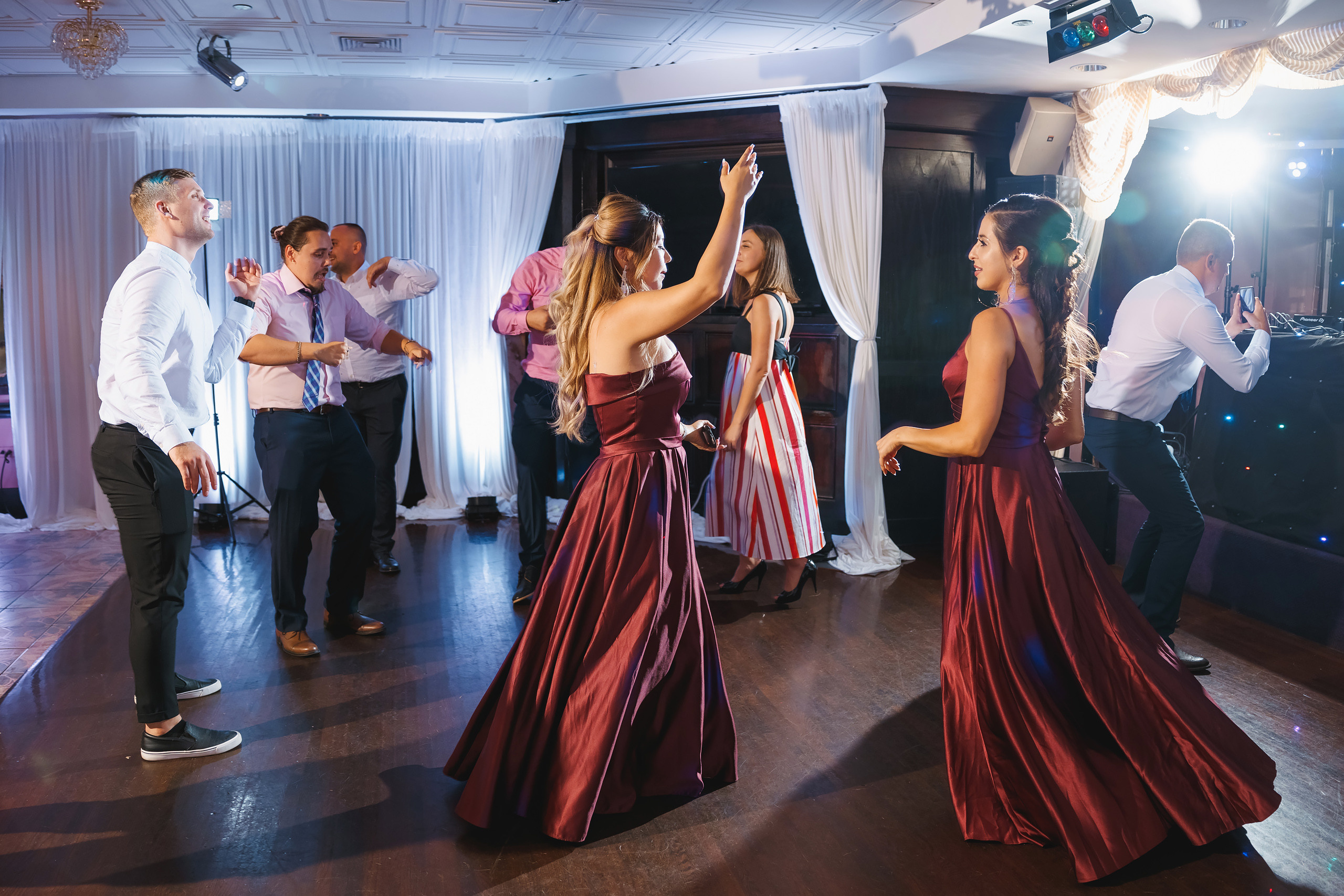 08.14.2021 Wedding. Wedding family event photographer in Chicago Nick Yushevich