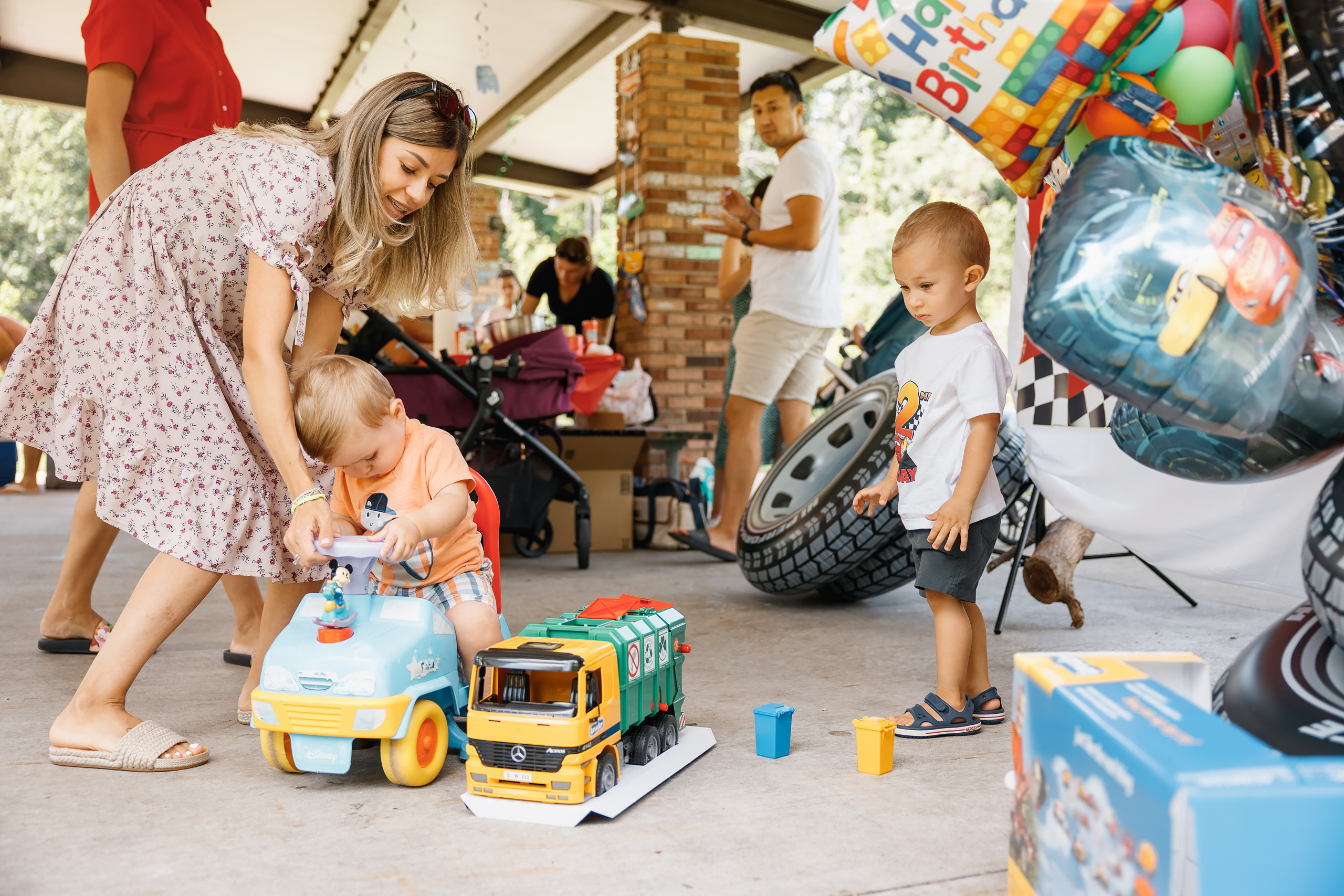 08.22.2021 Birthday photoshoot. Wedding family event photographer in Chicago Nick Yushevich