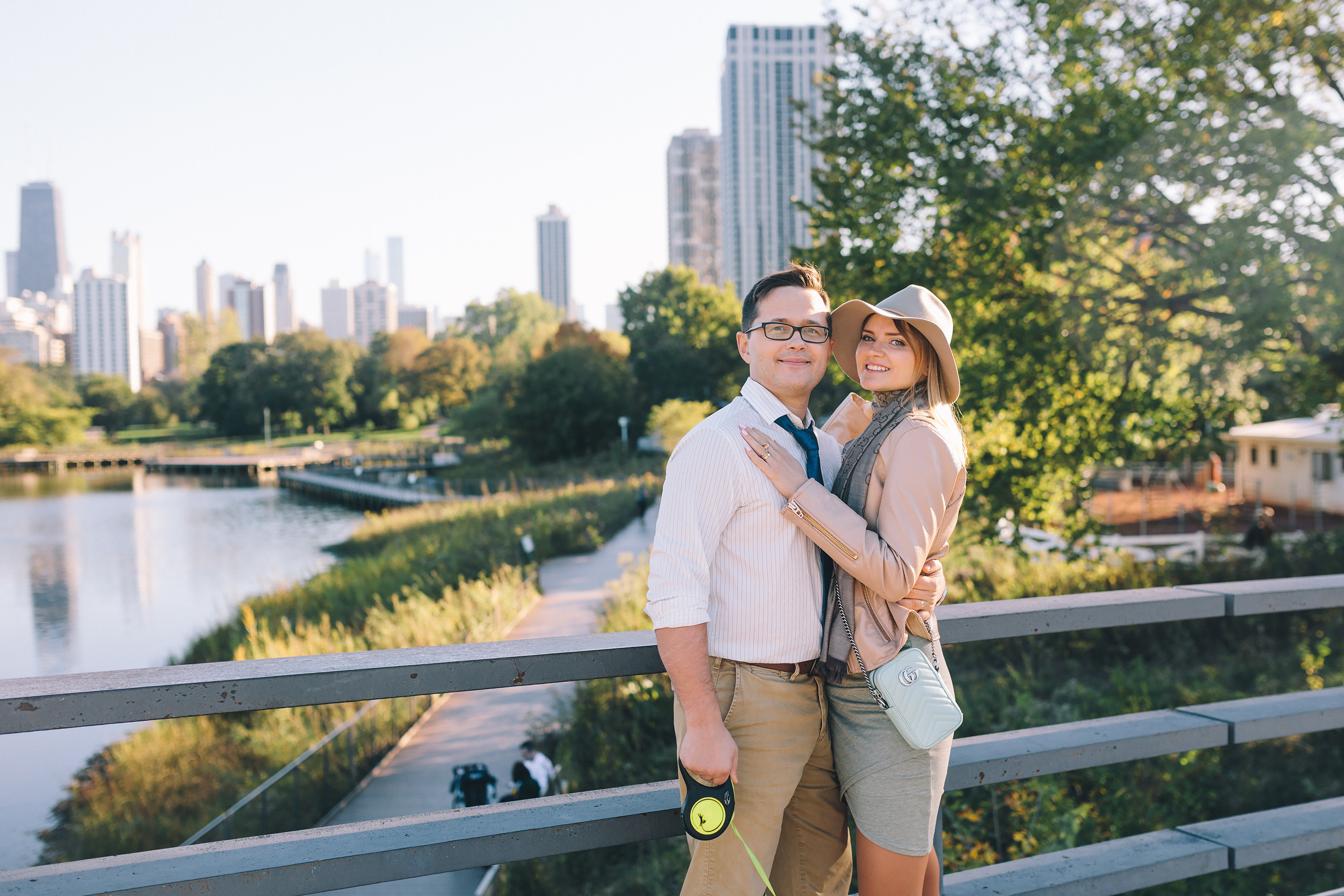 10.18.2021 Walk in Chicago. Wedding family event photographer in Chicago Nick Yushevich