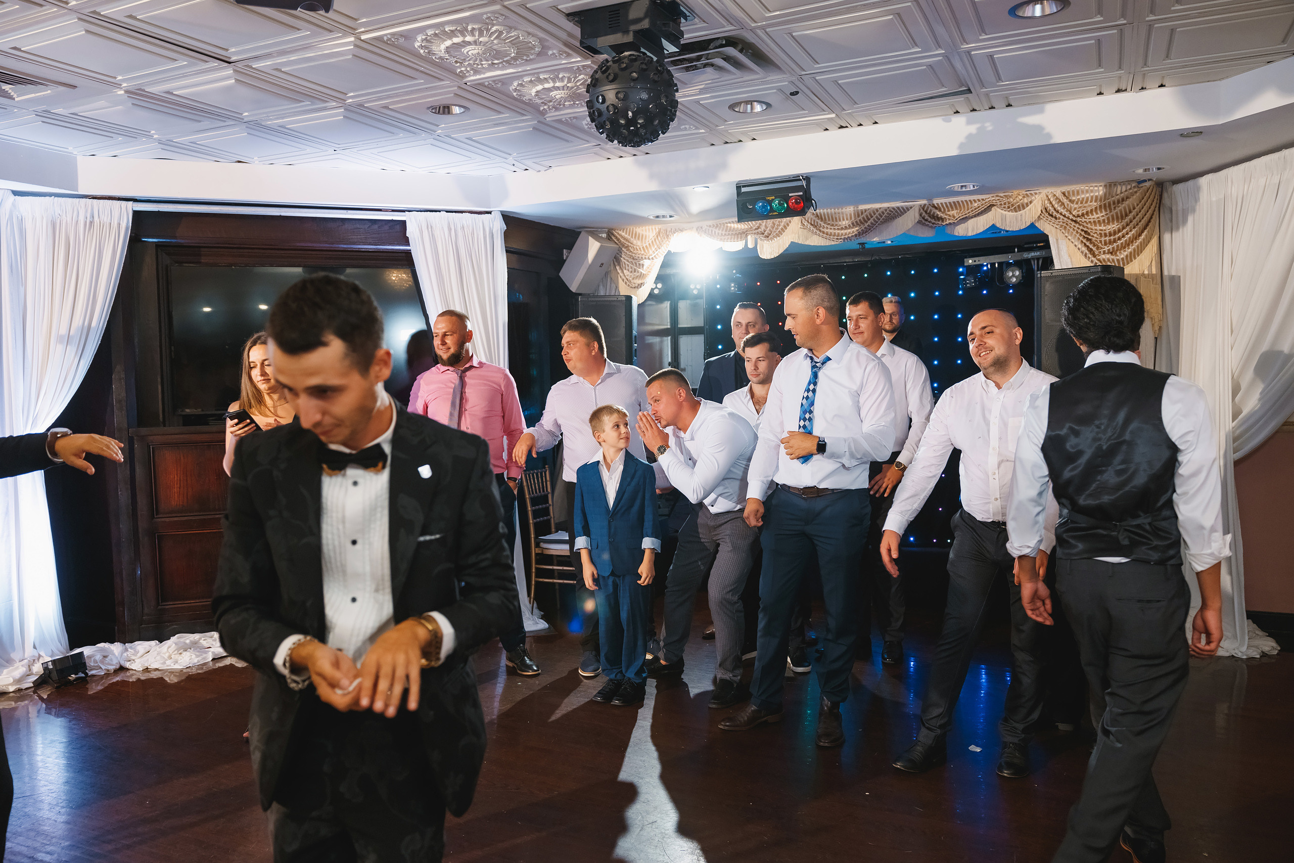 08.14.2021 Wedding. Wedding family event photographer in Chicago Nick Yushevich