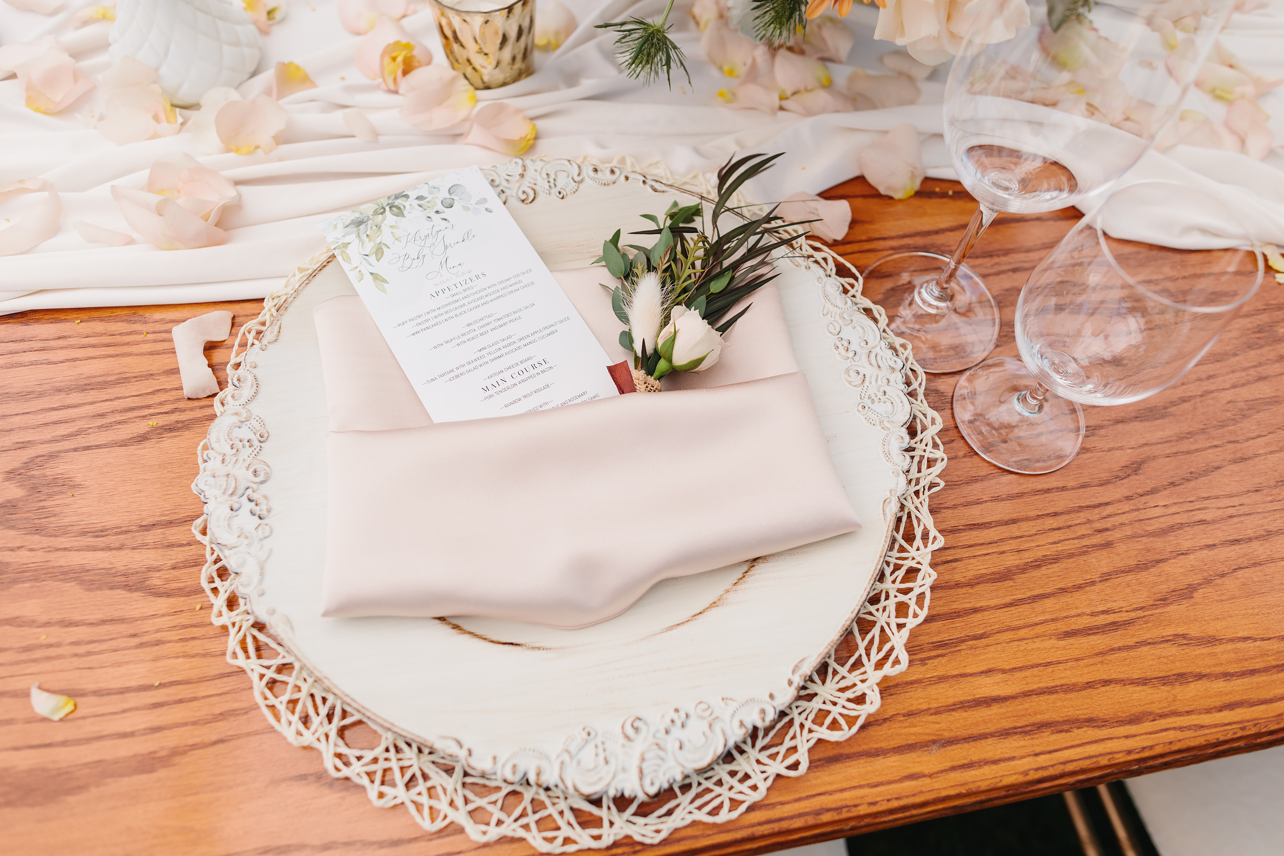 08.15.2021 Baby shower. Wedding family event photographer in Chicago Nick Yushevich