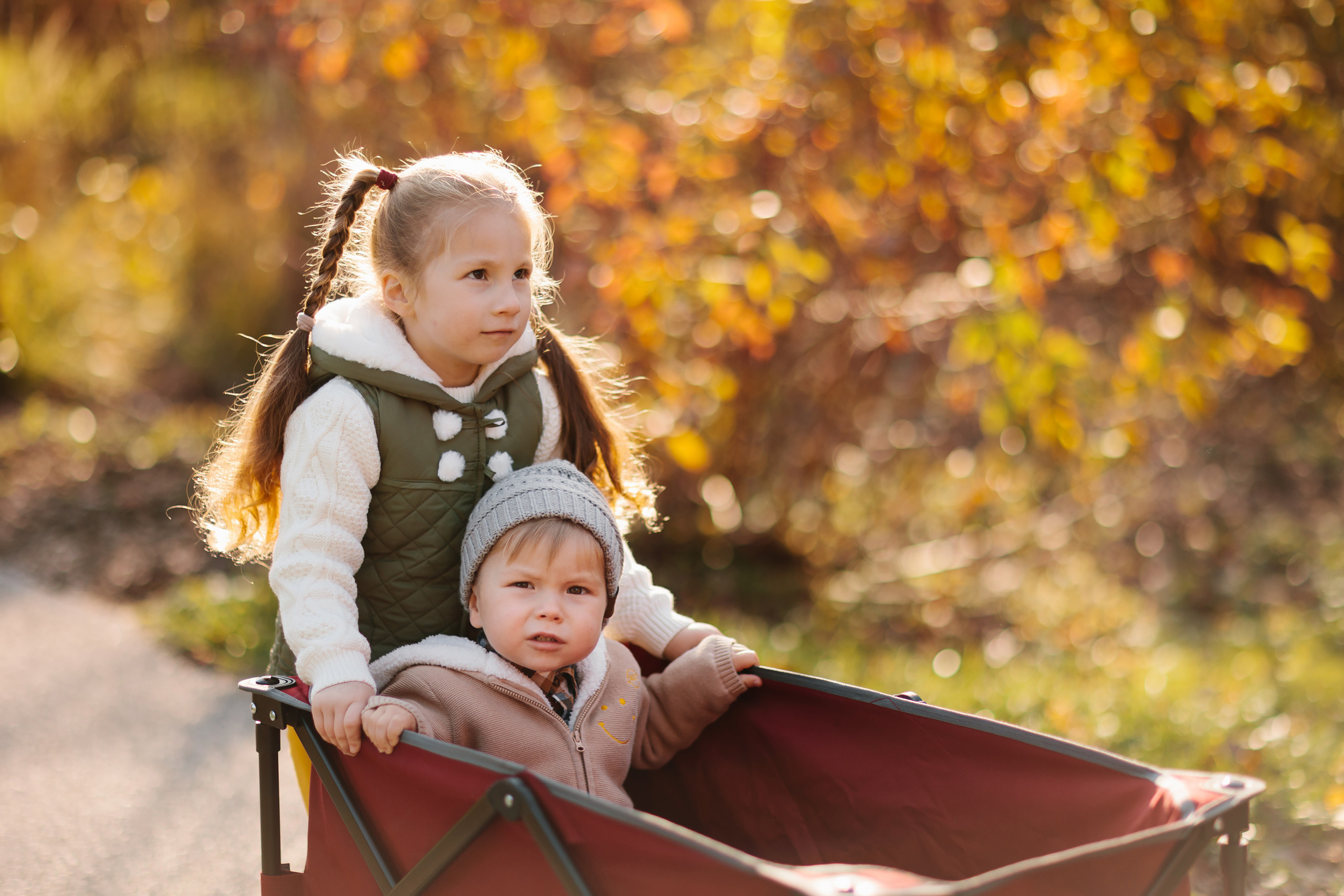 11.05.2021 Family photoshoot. Wedding family event photographer in Chicago Nick Yushevich
