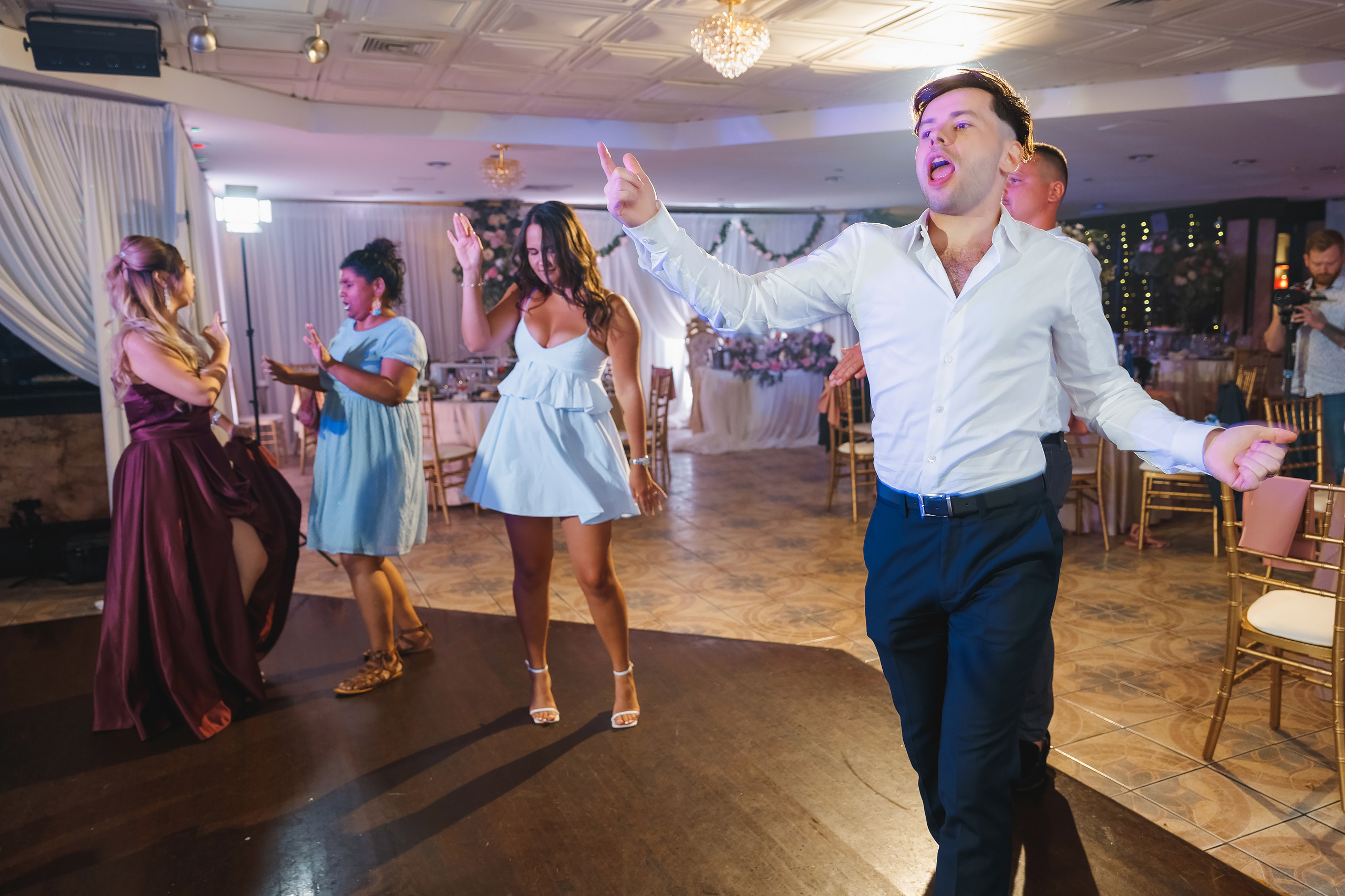 08.14.2021 Wedding. Wedding family event photographer in Chicago Nick Yushevich