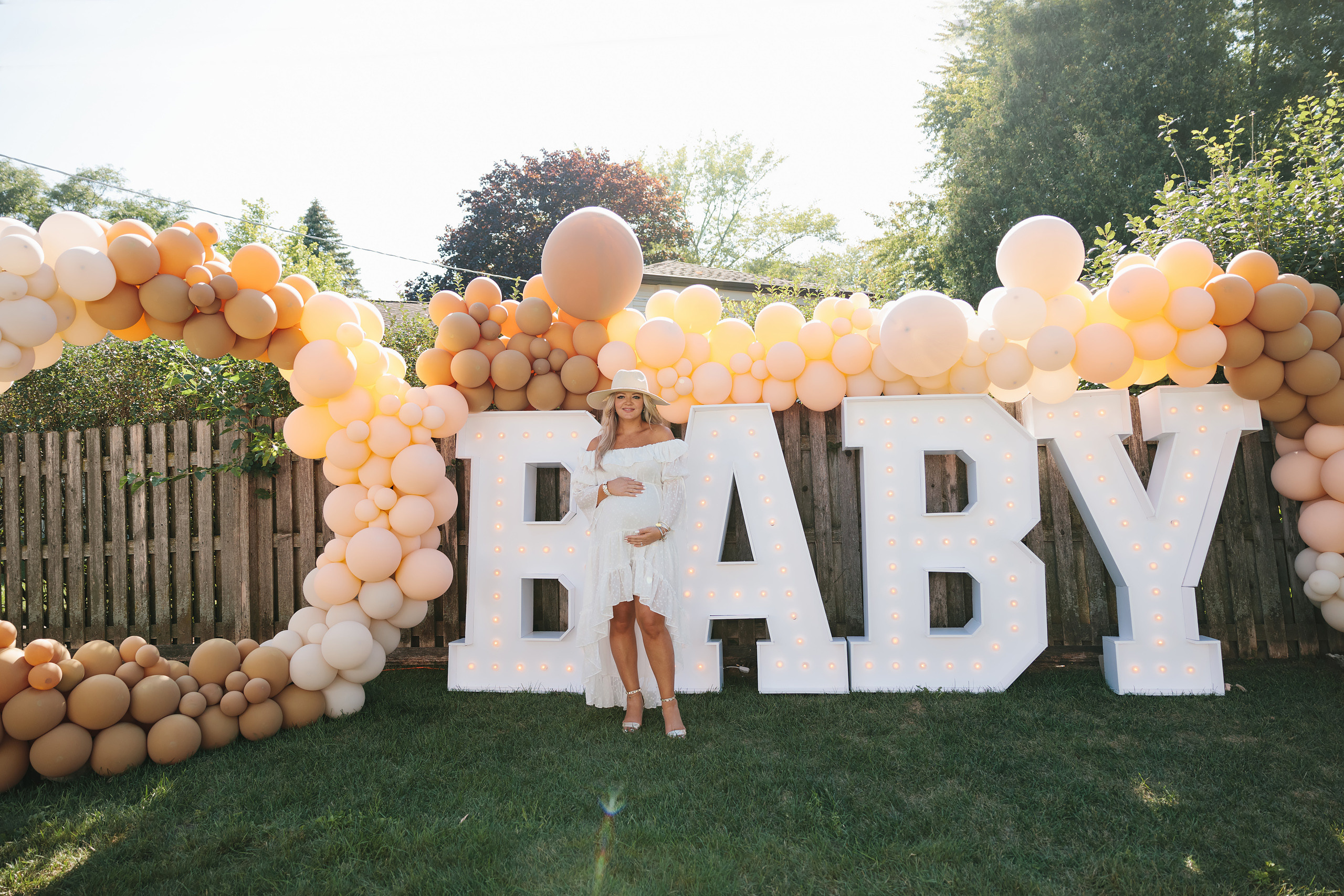 08.15.2021 Baby shower. Wedding family event photographer in Chicago Nick Yushevich