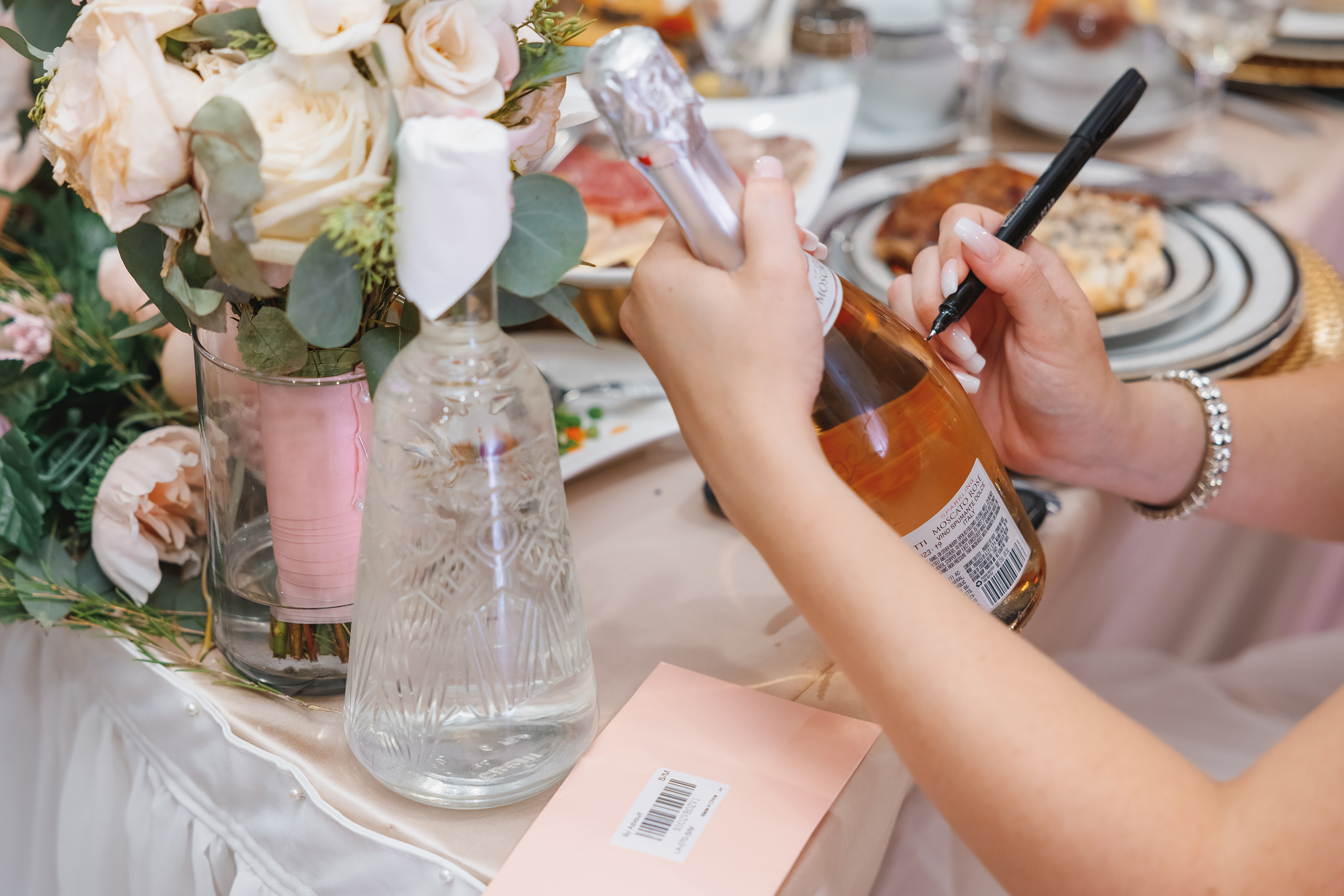 08.14.2021 Wedding. Wedding family event photographer in Chicago Nick Yushevich