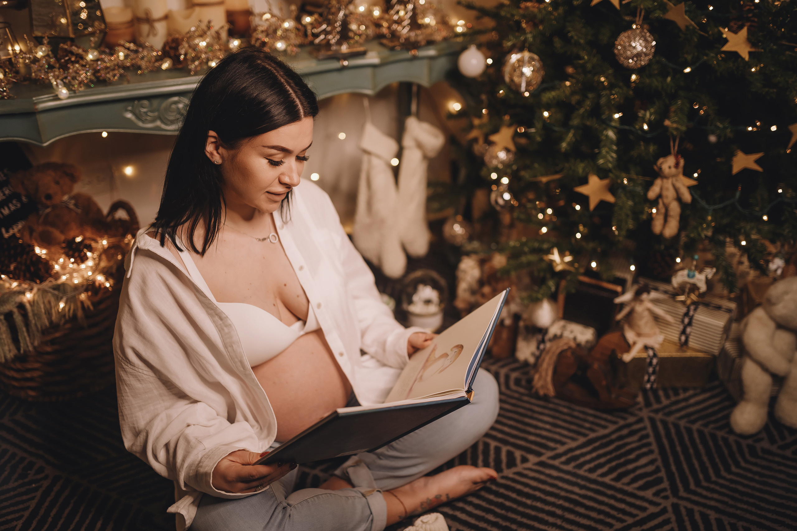 12152021 Christmas Photoshoot 15. Wedding family event photographer in Chicago Nick Yushevich