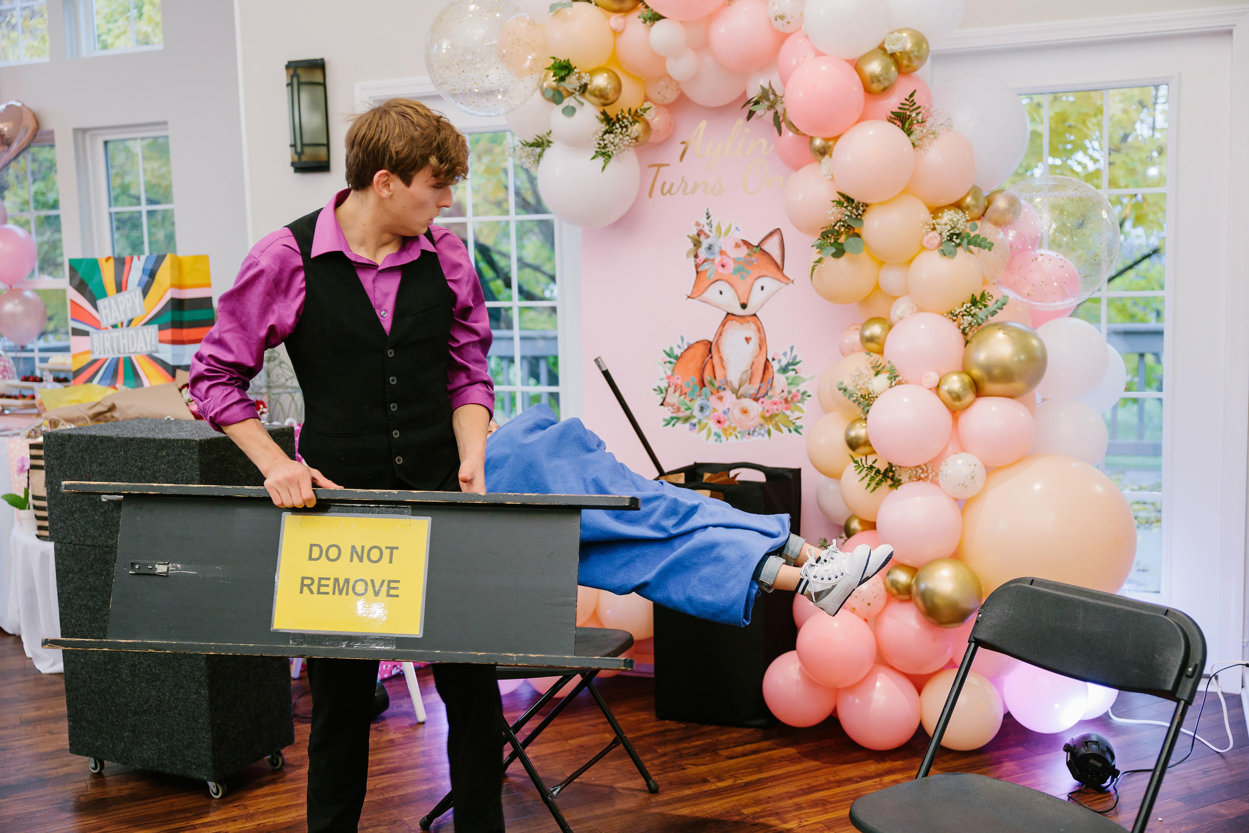 11.13.2021 First birthday. Wedding family event photographer in Chicago Nick Yushevich