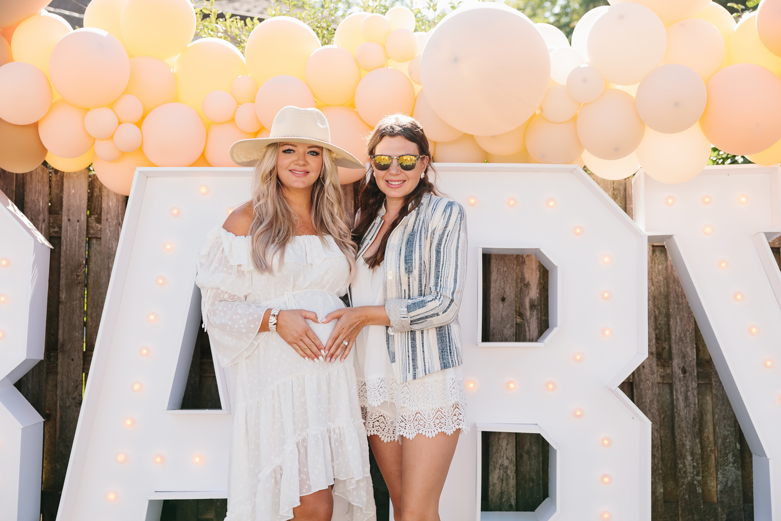 08.15.2021 Baby shower. Wedding family event photographer in Chicago Nick Yushevich