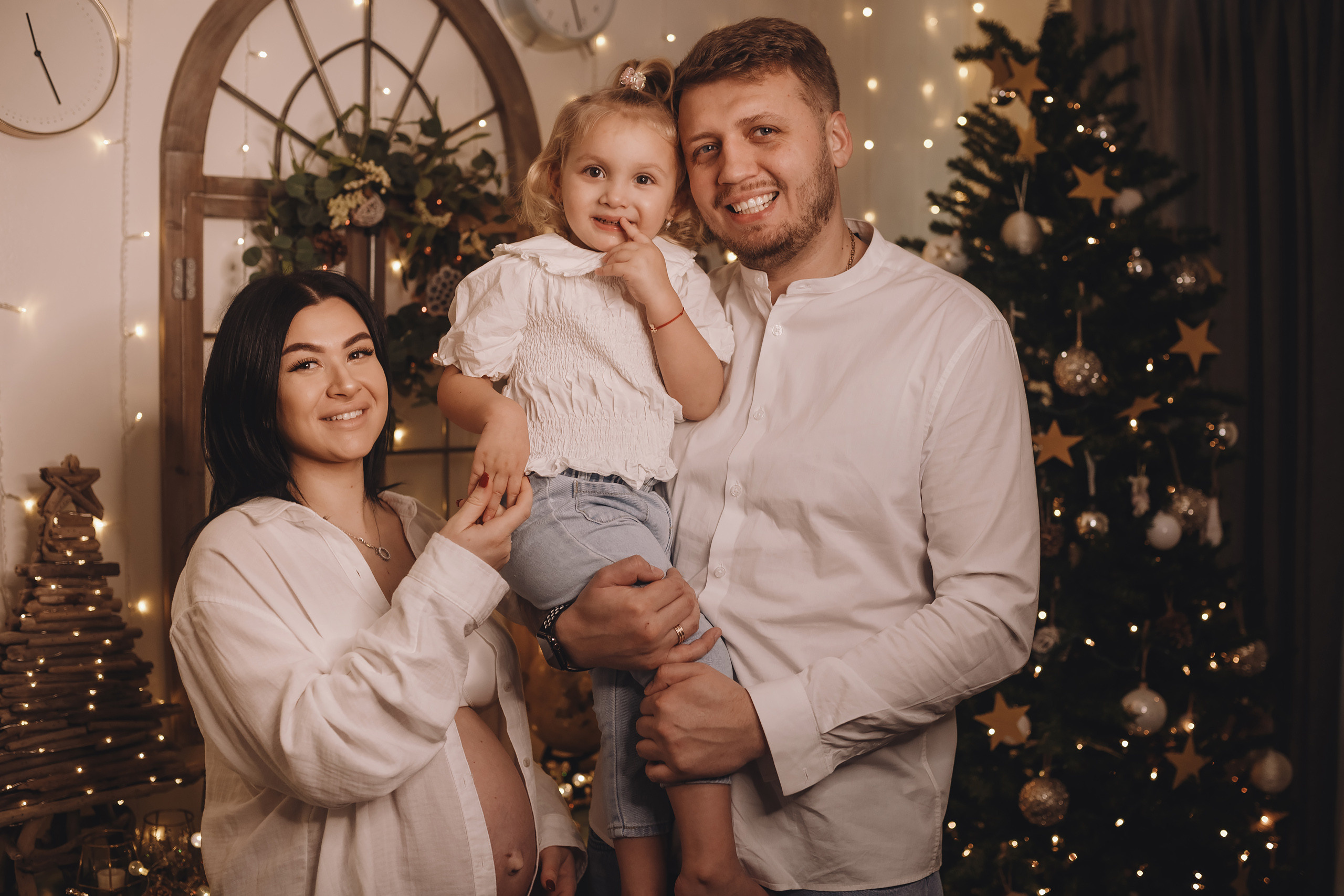 12152021 Christmas Photoshoot 15. Wedding family event photographer in Chicago Nick Yushevich