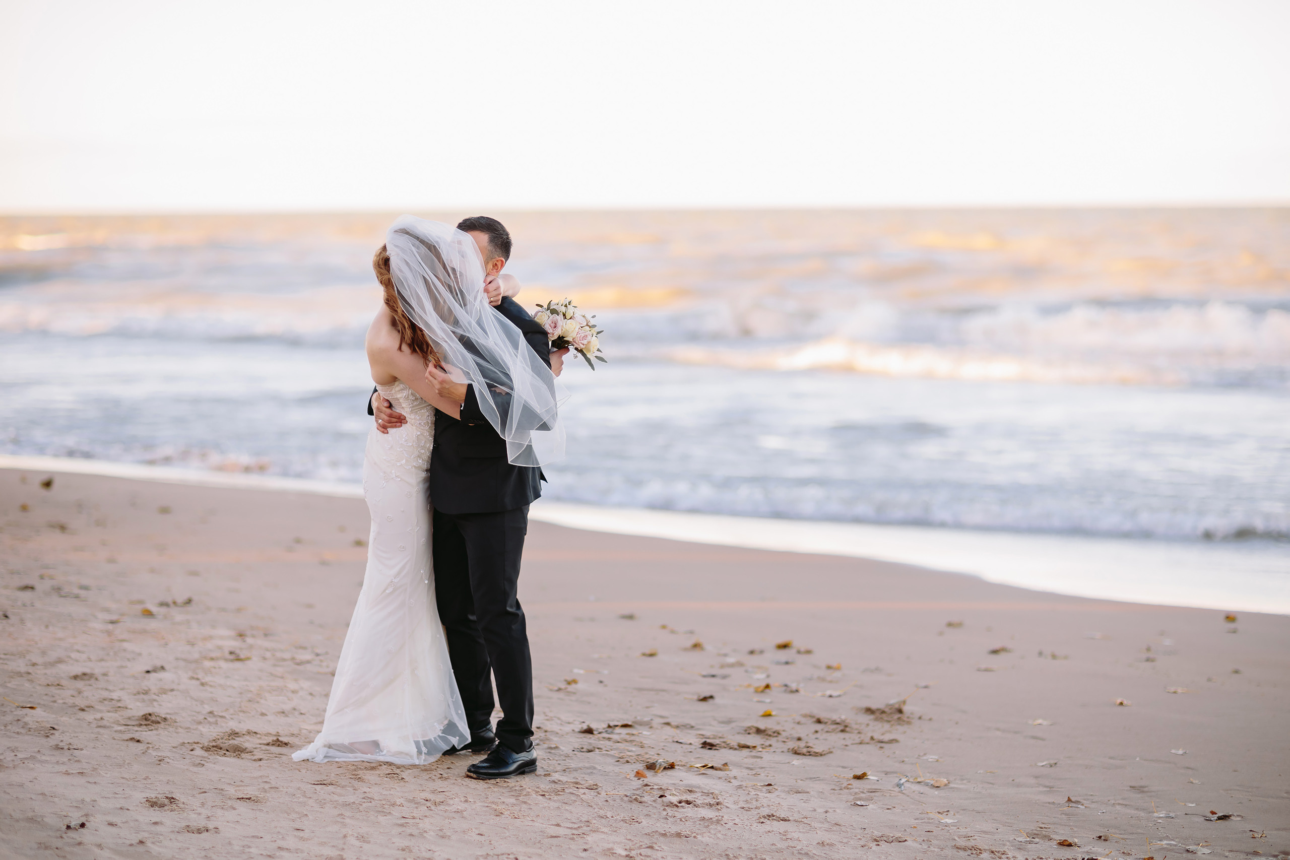 10.31.2021 Wedding. Wedding family event photographer in Chicago Nick Yushevich