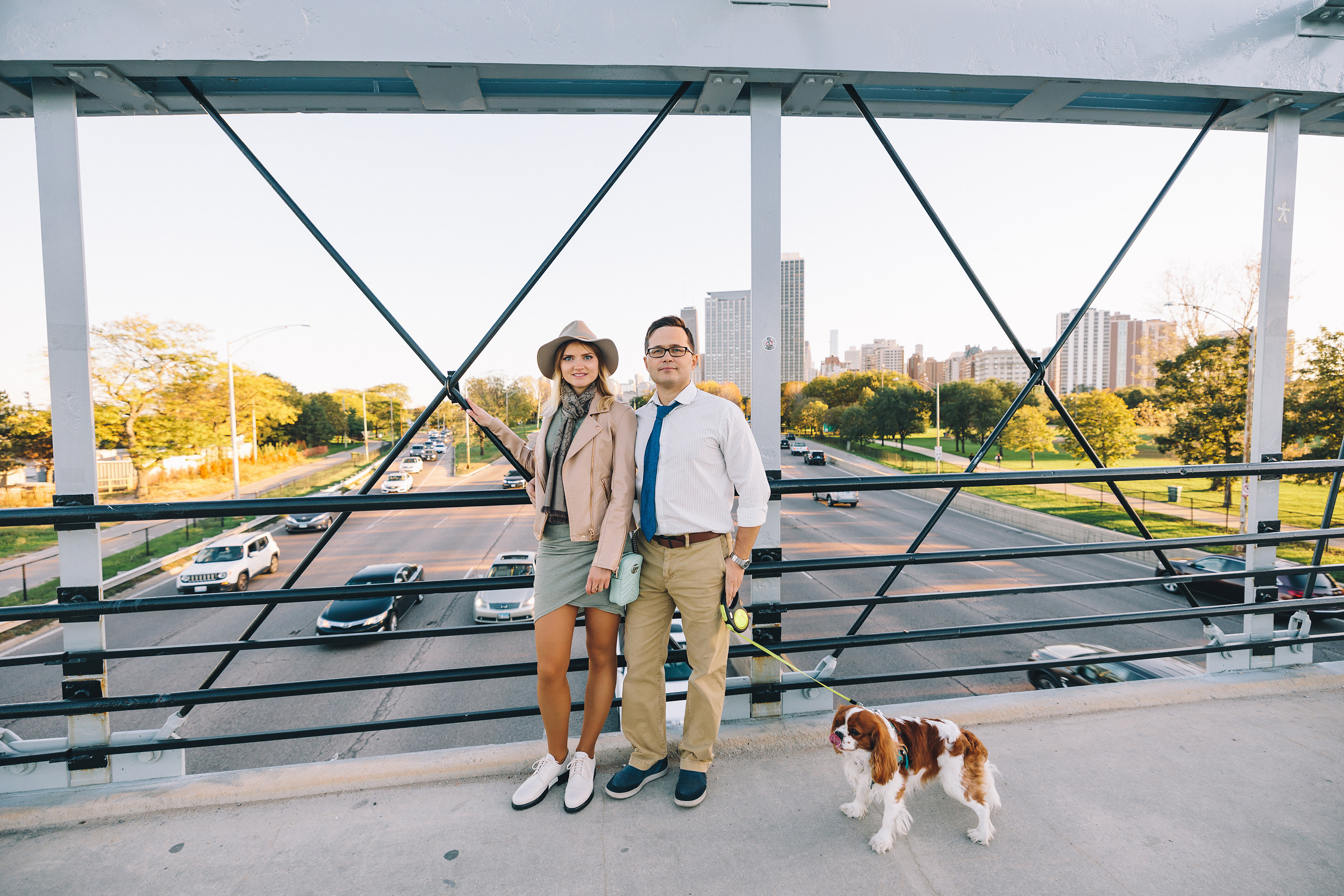 10.18.2021 Walk in Chicago. Wedding family event photographer in Chicago Nick Yushevich