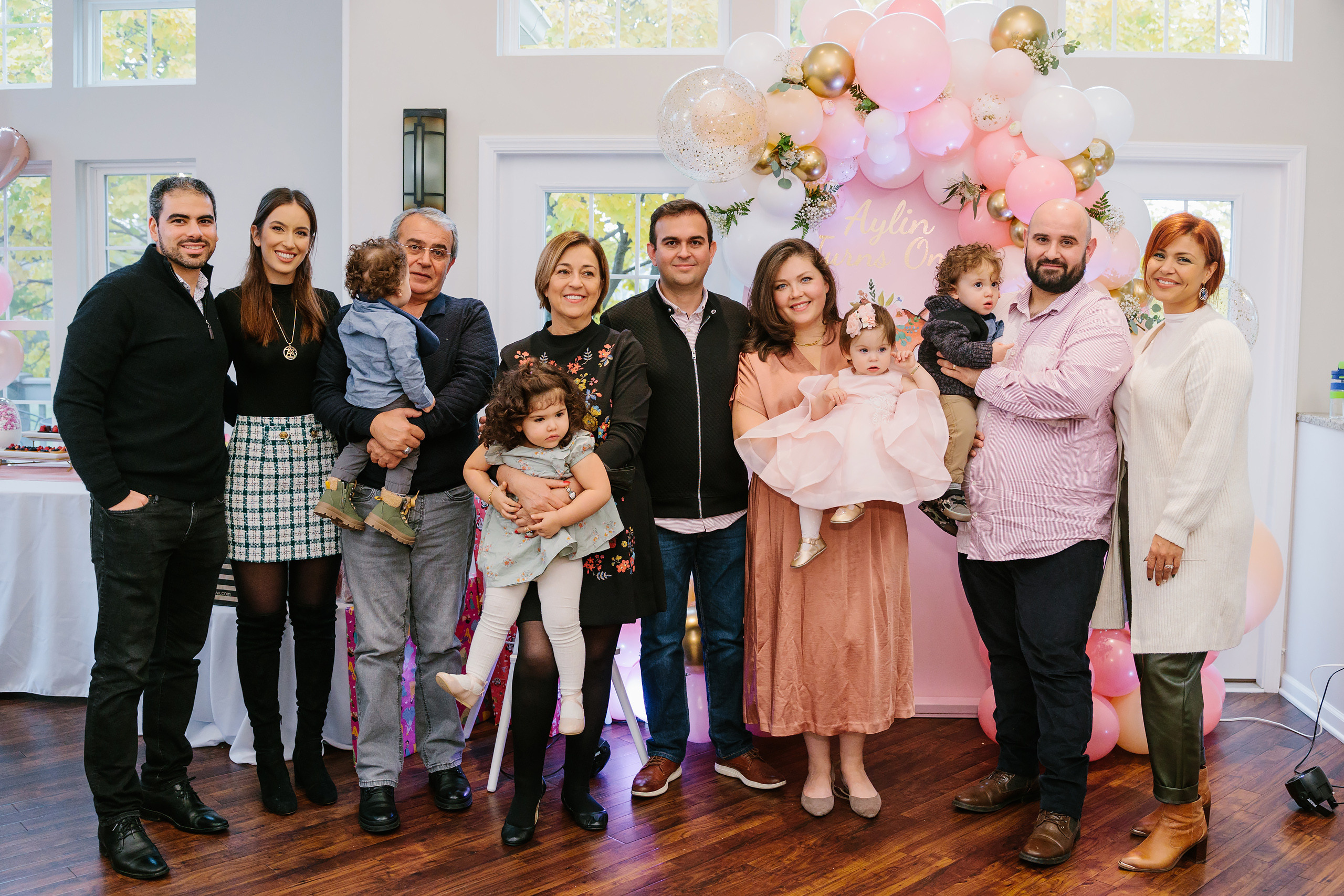 11.13.2021 First birthday. Wedding family event photographer in Chicago Nick Yushevich