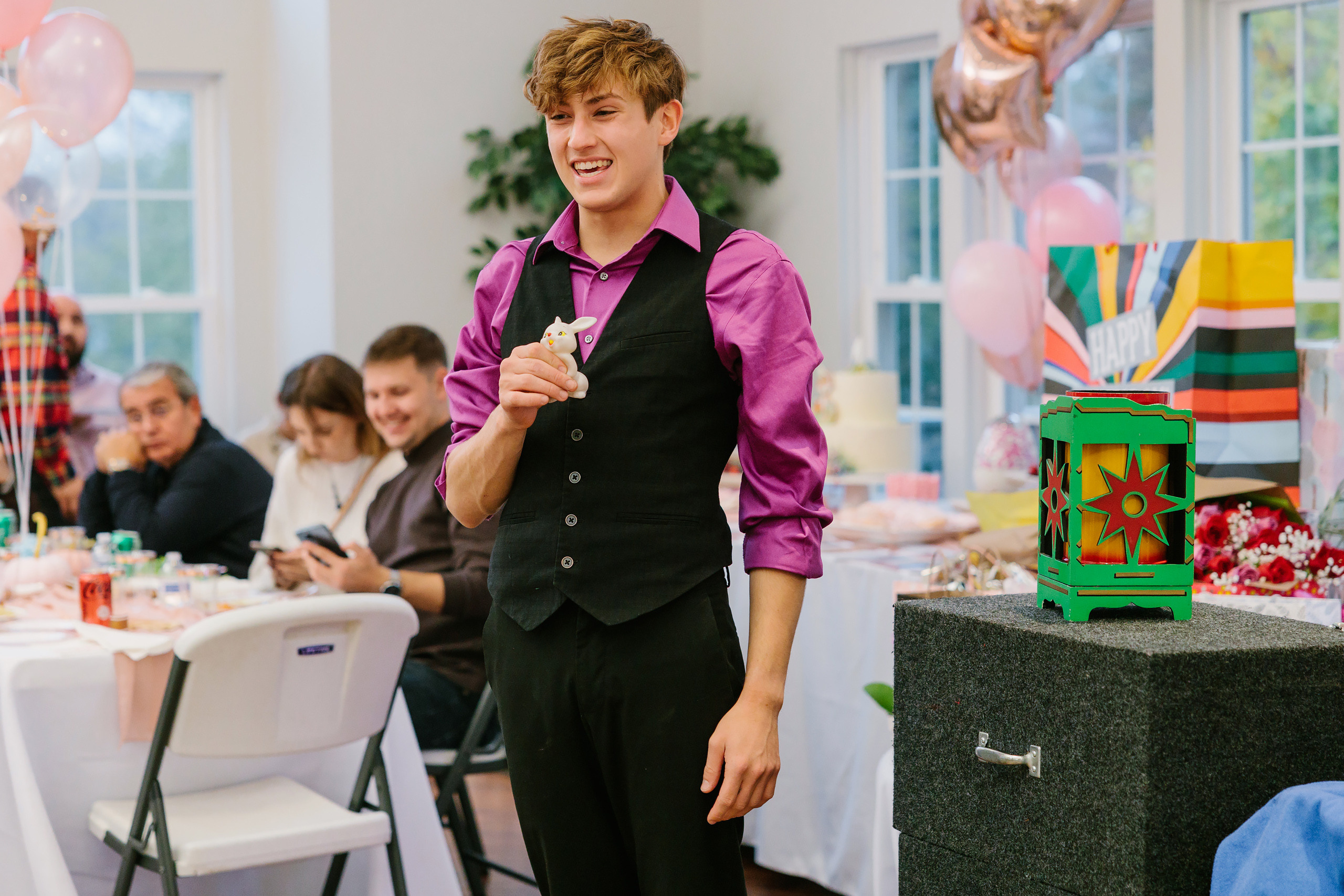 11.13.2021 First birthday. Wedding family event photographer in Chicago Nick Yushevich