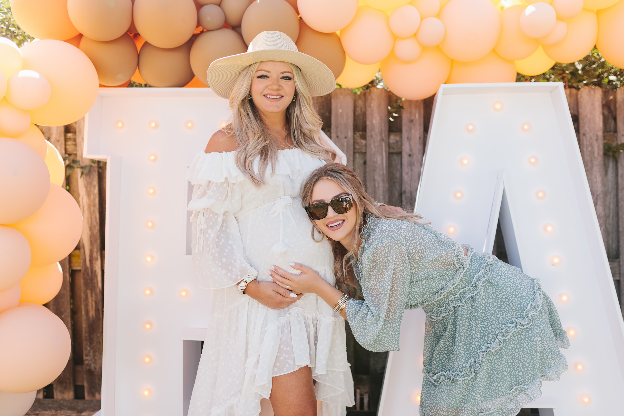 08.15.2021 Baby shower. Wedding family event photographer in Chicago Nick Yushevich