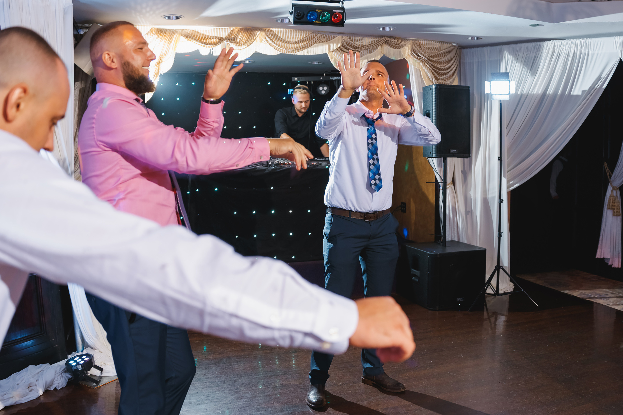 08.14.2021 Wedding. Wedding family event photographer in Chicago Nick Yushevich