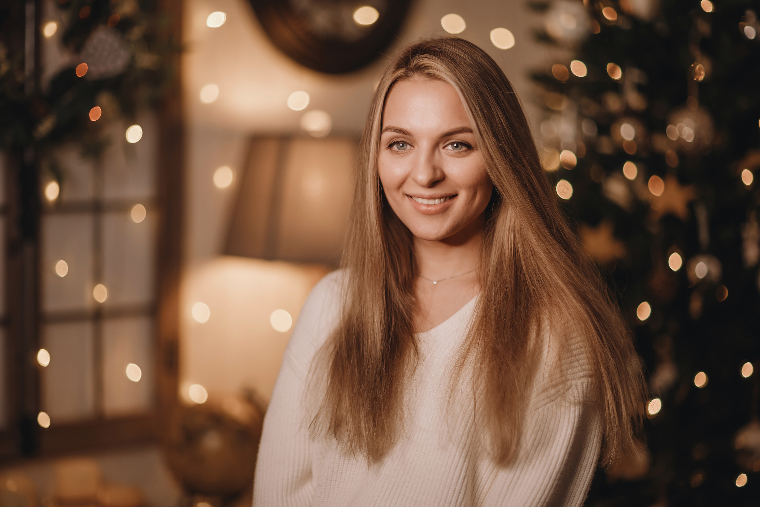 12142021 Christmas Photoshoot 14. Wedding family event photographer in Chicago Nick Yushevich