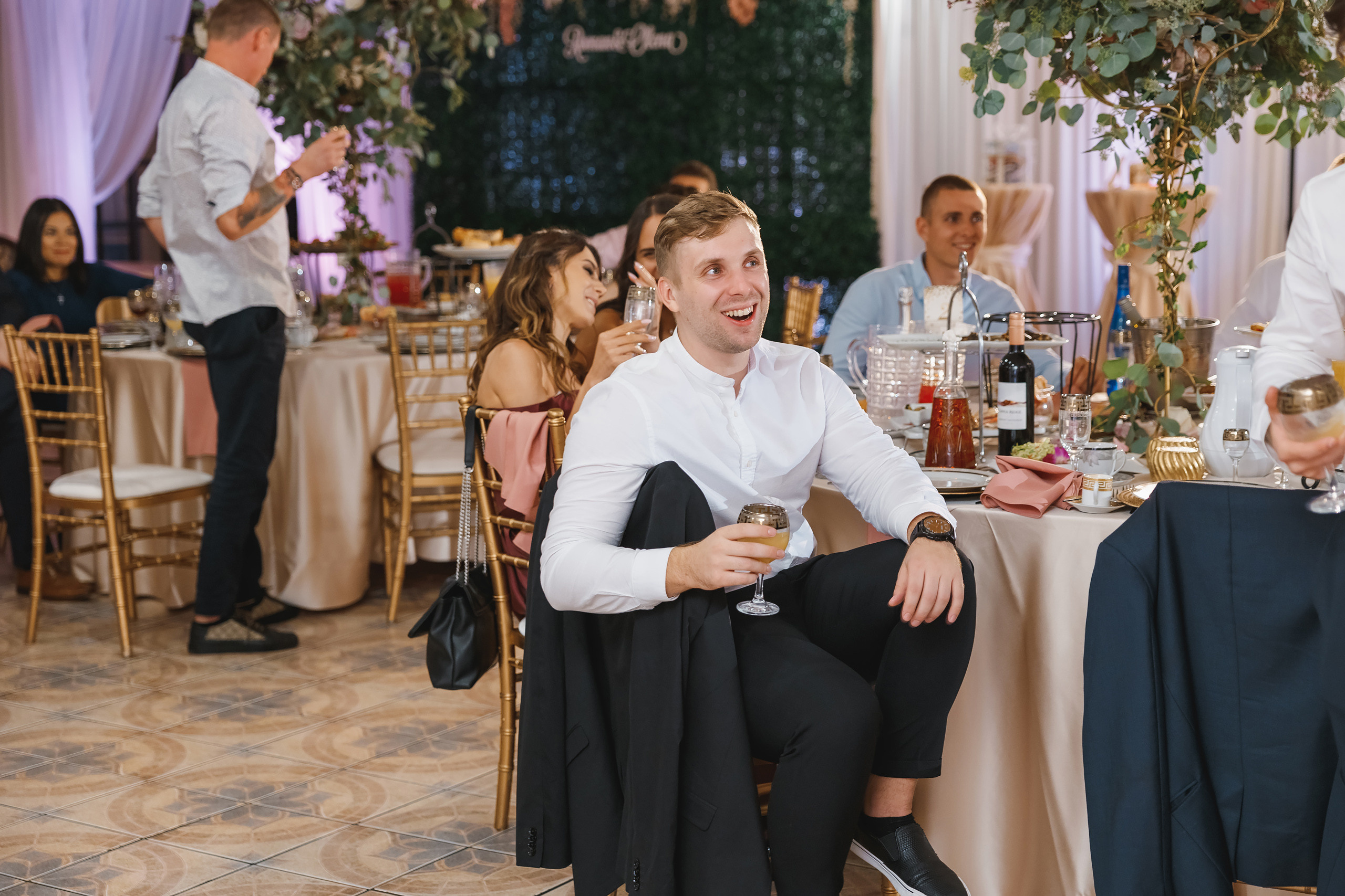 08.14.2021 Wedding. Wedding family event photographer in Chicago Nick Yushevich