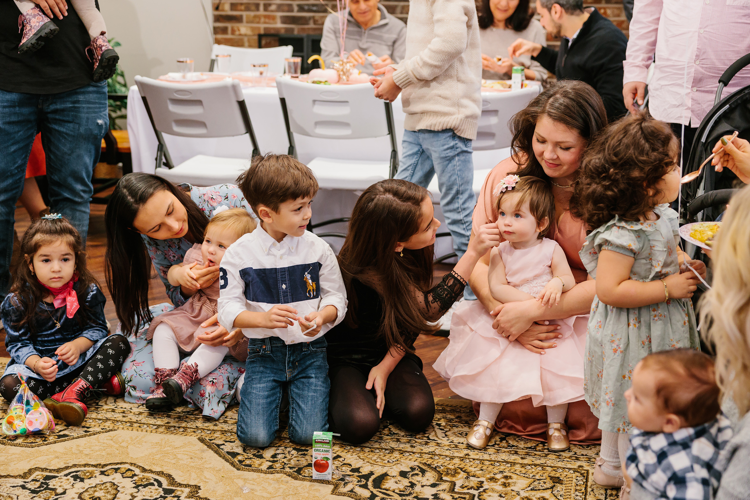 11.13.2021 First birthday. Wedding family event photographer in Chicago Nick Yushevich