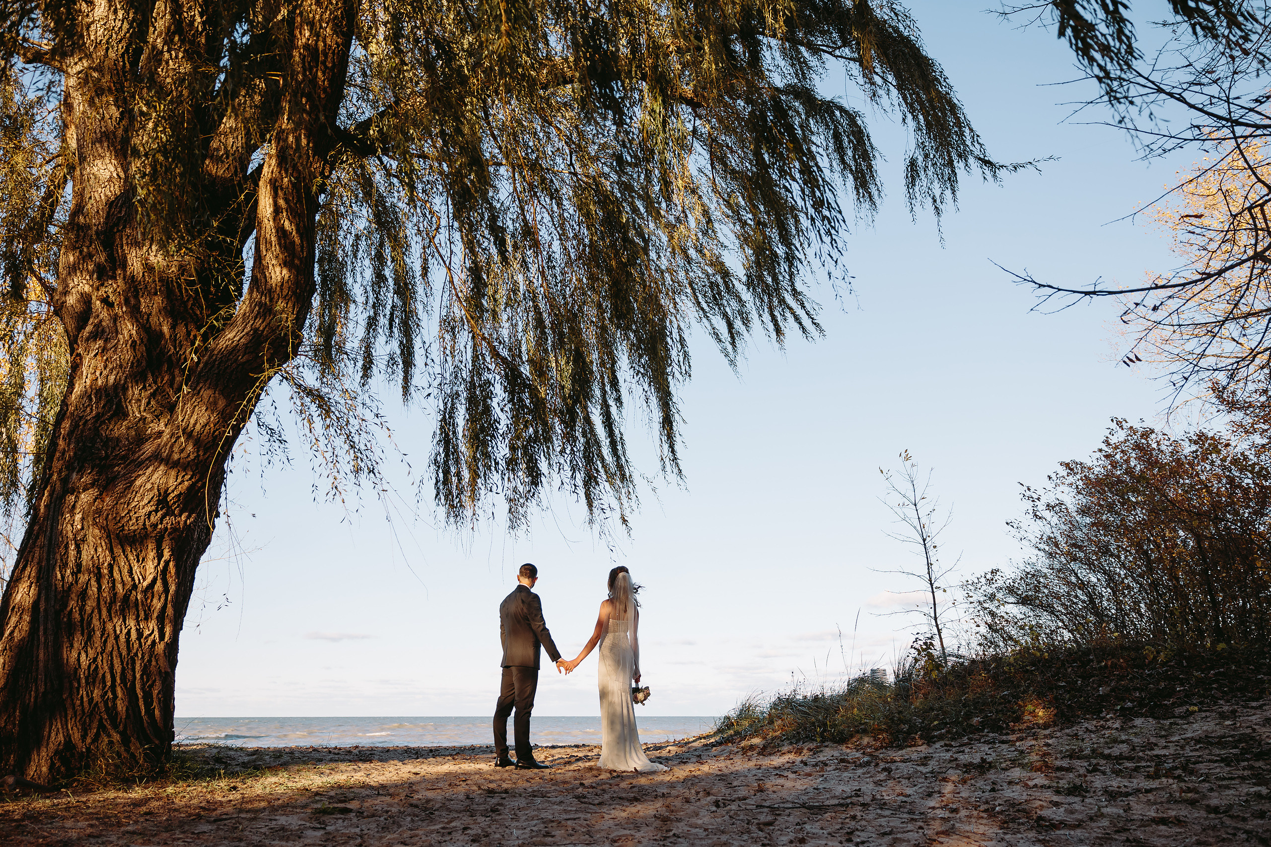 10.31.2021 Wedding. Wedding family event photographer in Chicago Nick Yushevich