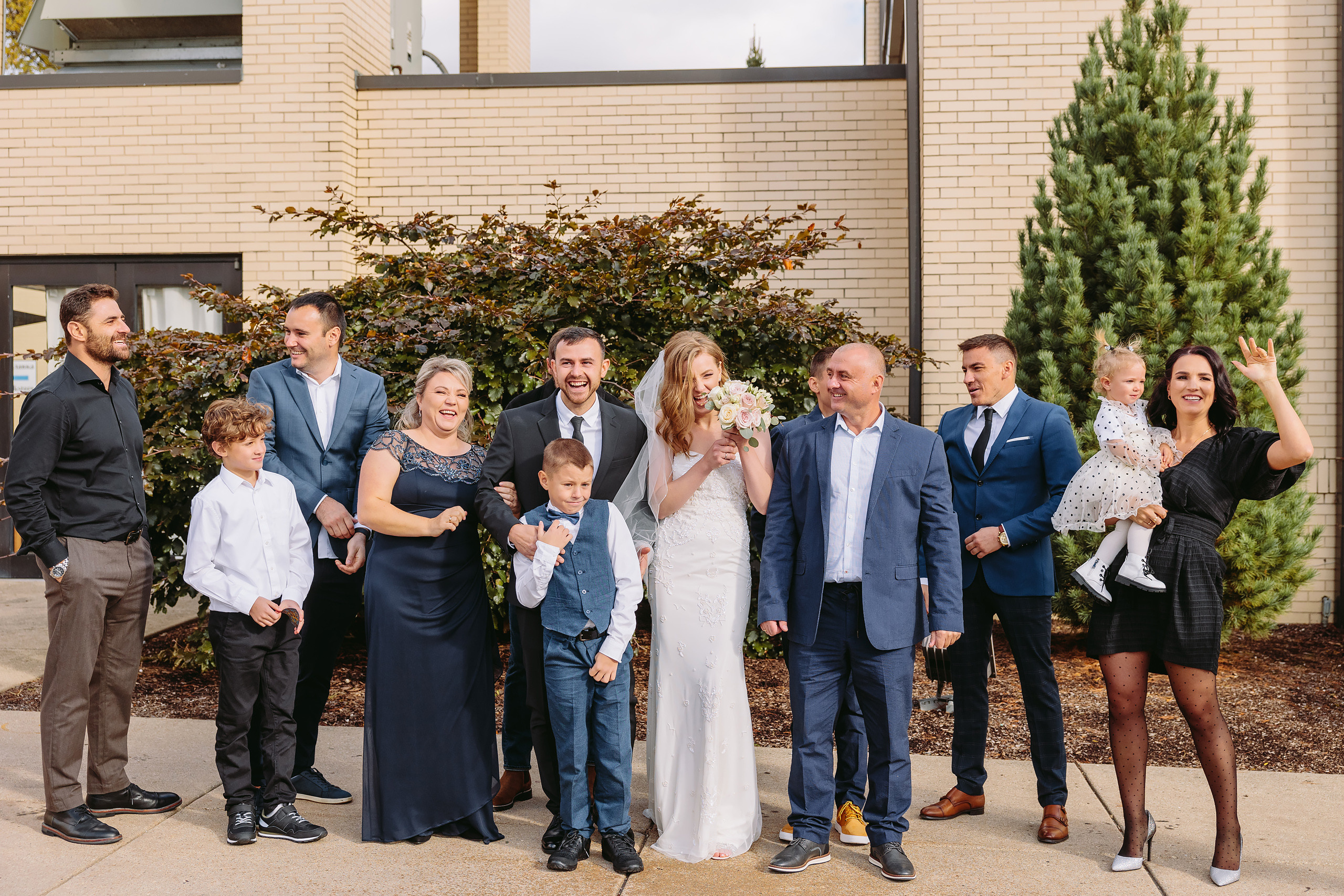 10.31.2021 Wedding. Wedding family event photographer in Chicago Nick Yushevich