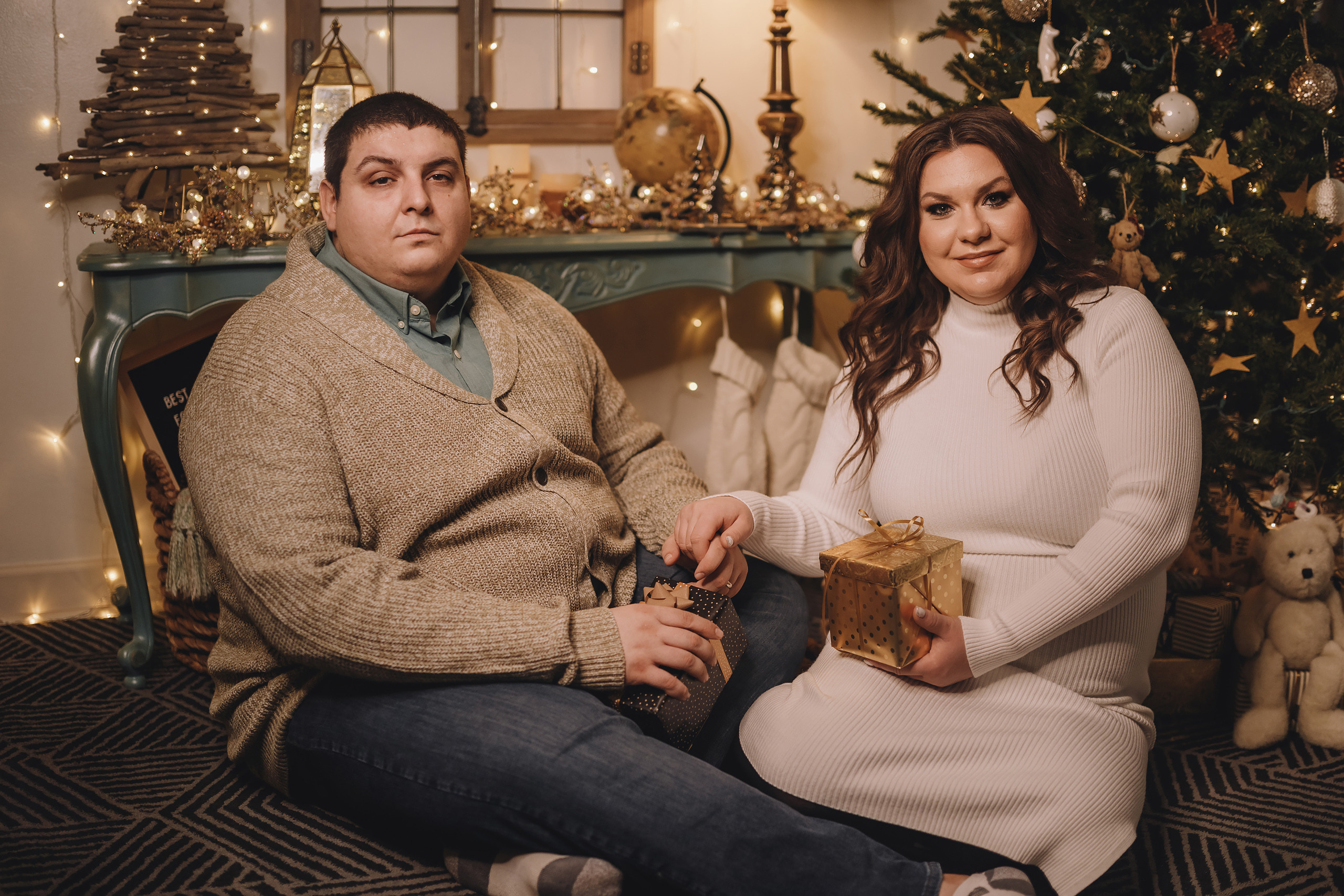 12122021 Christmas Photoshoot 13. Wedding family event photographer in Chicago Nick Yushevich