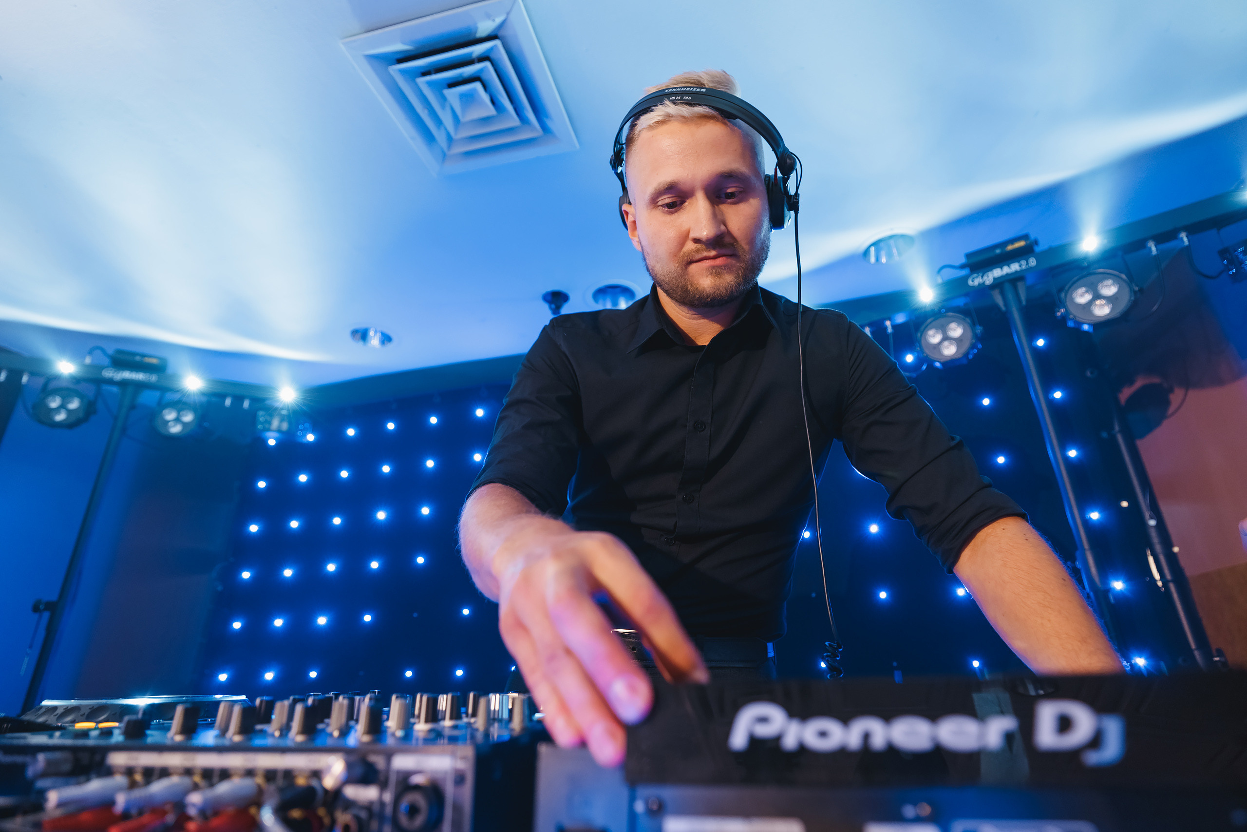 08.14.2021 Wedding. Wedding family event photographer in Chicago Nick Yushevich