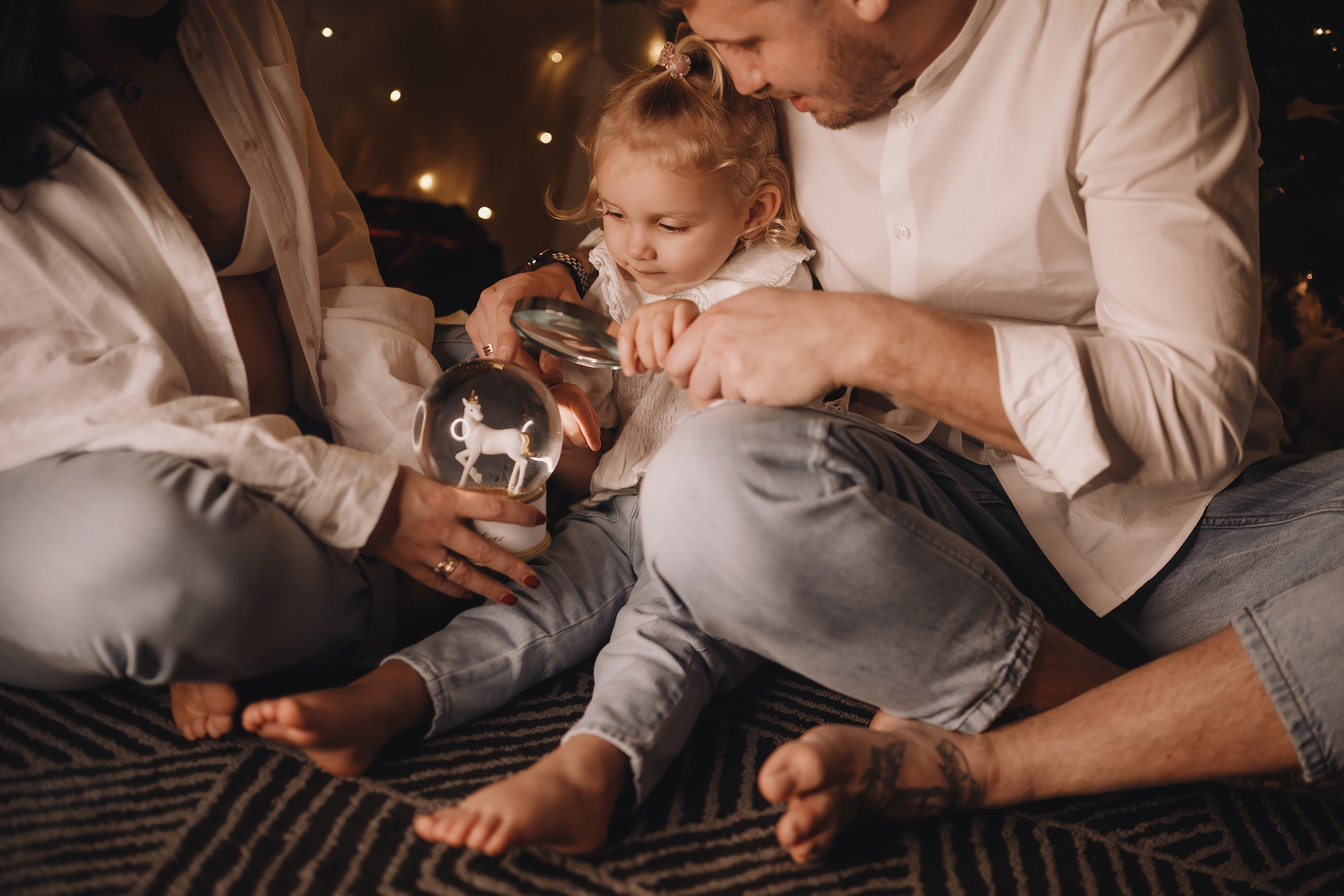 12152021 Christmas Photoshoot 15. Wedding family event photographer in Chicago Nick Yushevich