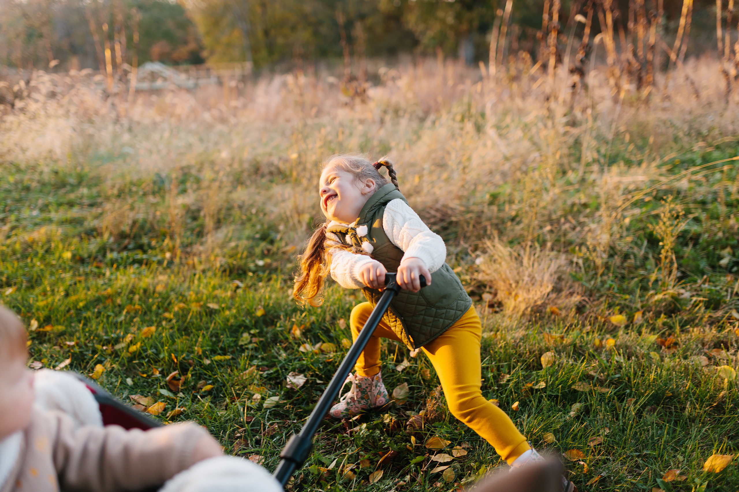 11.05.2021 Family photoshoot. Wedding family event photographer in Chicago Nick Yushevich