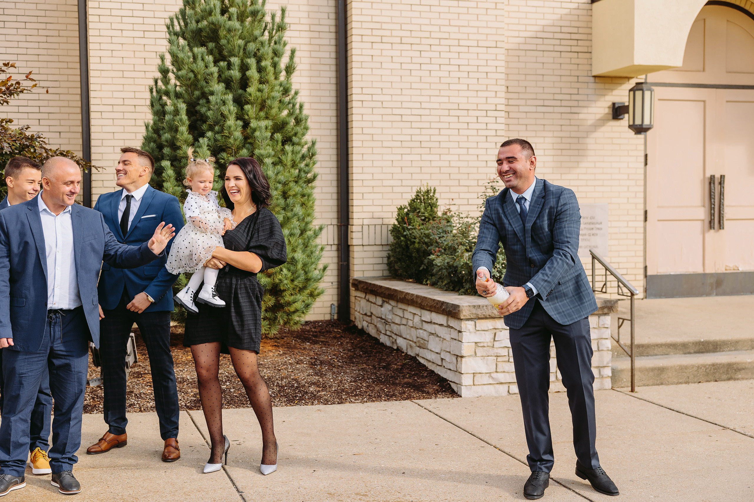 10.31.2021 Wedding. Wedding family event photographer in Chicago Nick Yushevich