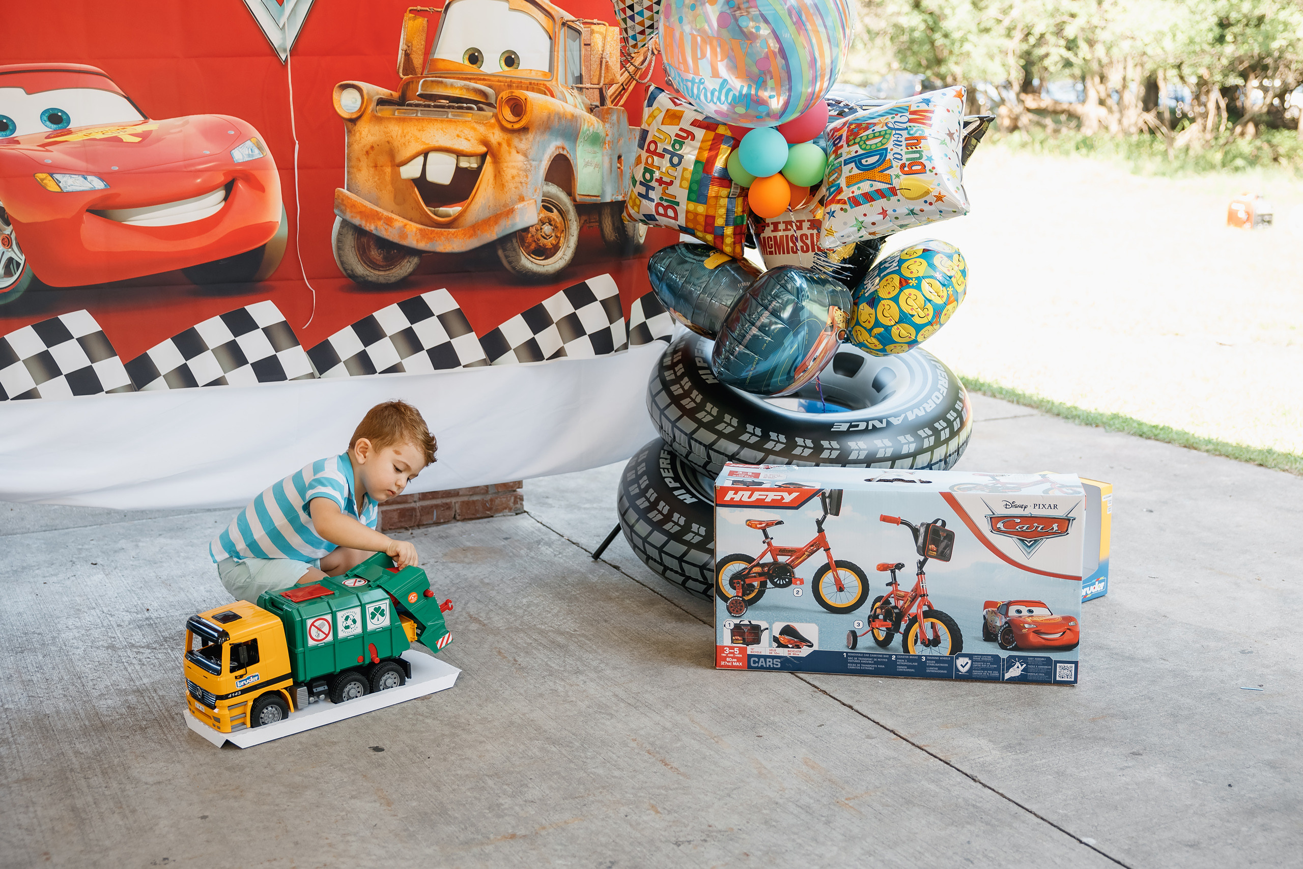 08.22.2021 Birthday photoshoot. Wedding family event photographer in Chicago Nick Yushevich