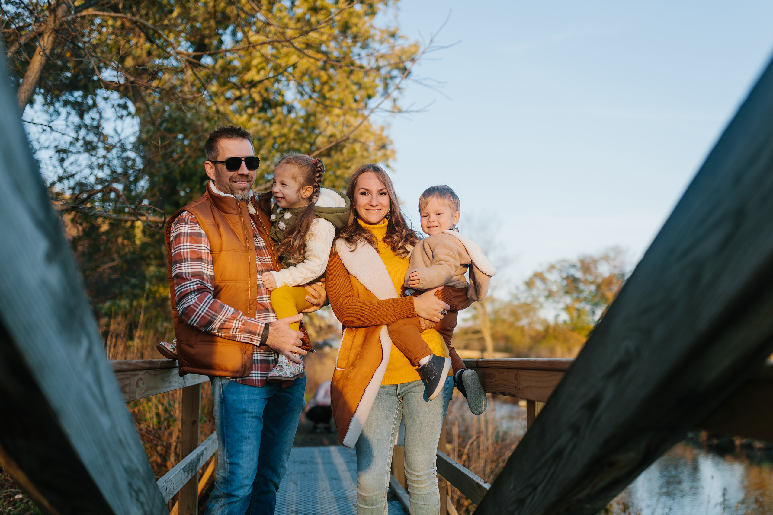 11.05.2021 Family photoshoot. Wedding family event photographer in Chicago Nick Yushevich