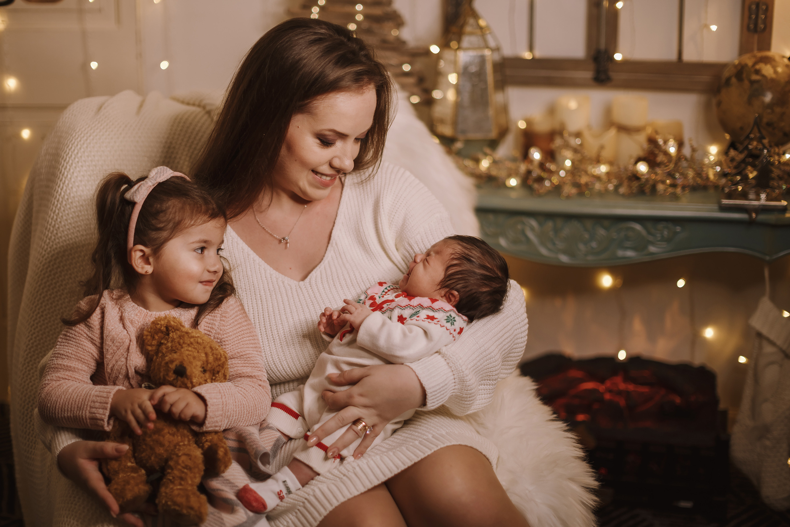 12042021 Christmas Photoshoot 9. Wedding family event photographer in Chicago Nick Yushevich