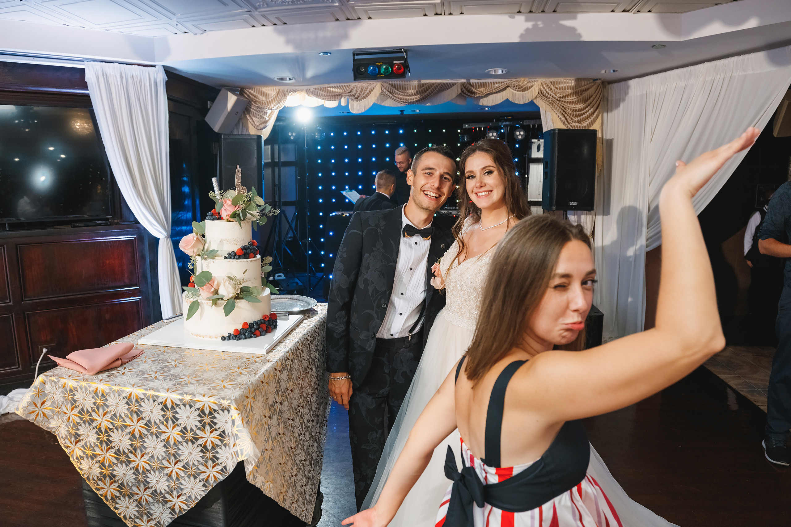 08.14.2021 Wedding. Wedding family event photographer in Chicago Nick Yushevich