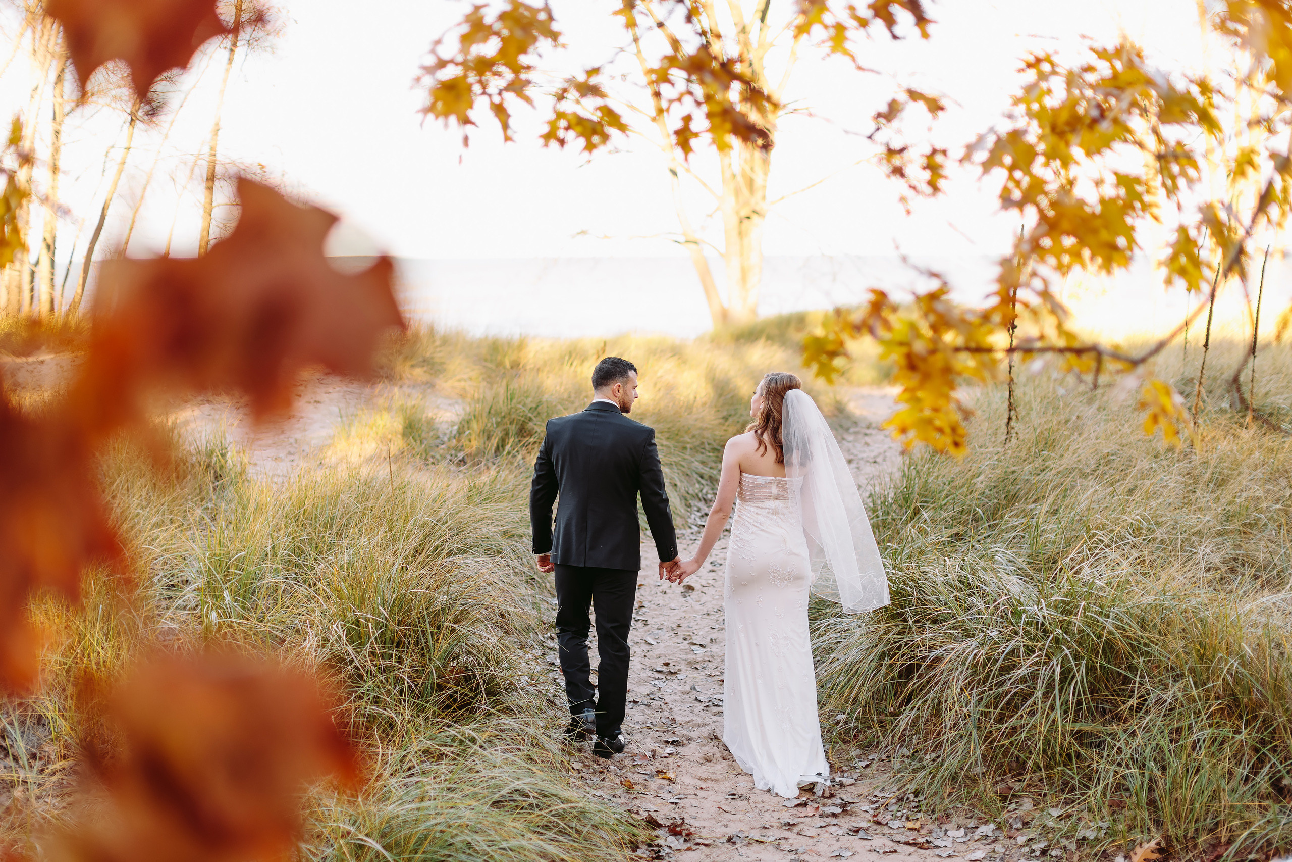 10.31.2021 Wedding. Wedding family event photographer in Chicago Nick Yushevich