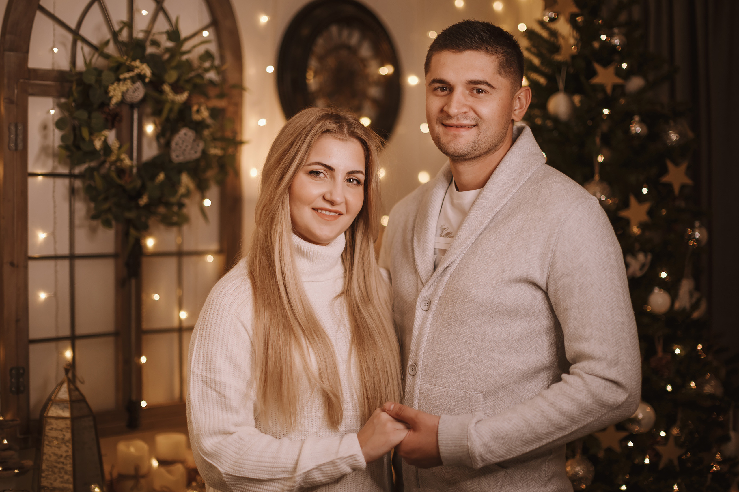 11212021 Christmas Photoshoot 3. Wedding family event photographer in Chicago Nick Yushevich