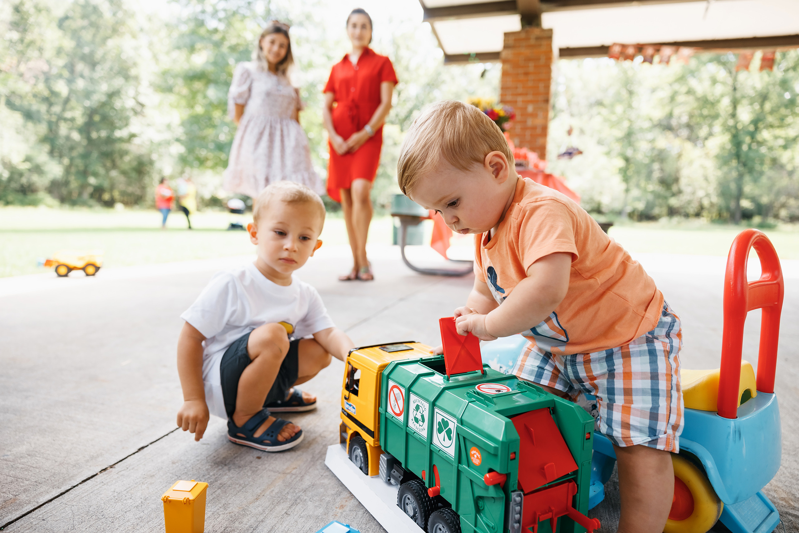 08.22.2021 Birthday photoshoot. Wedding family event photographer in Chicago Nick Yushevich