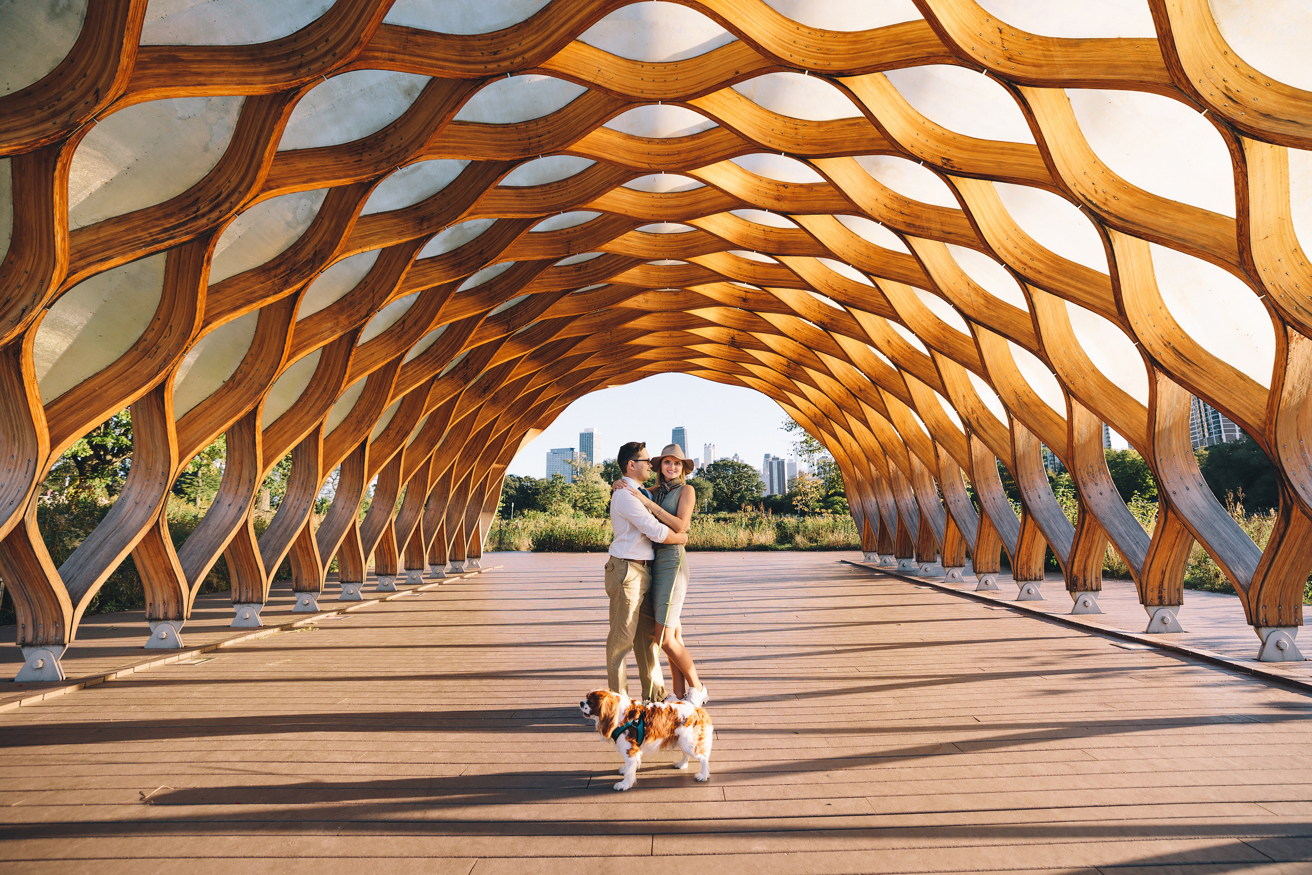 10.18.2021 Walk in Chicago. Wedding family event photographer in Chicago Nick Yushevich