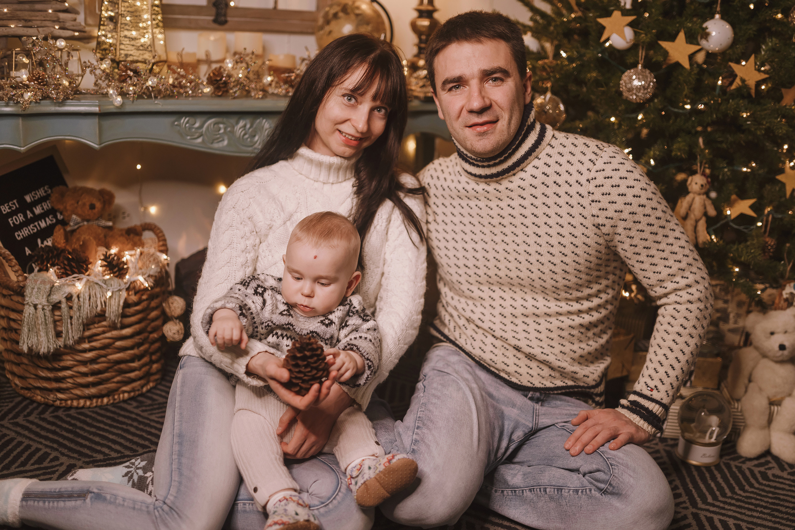 12052021 Christmas Photoshoot 10. Wedding family event photographer in Chicago Nick Yushevich