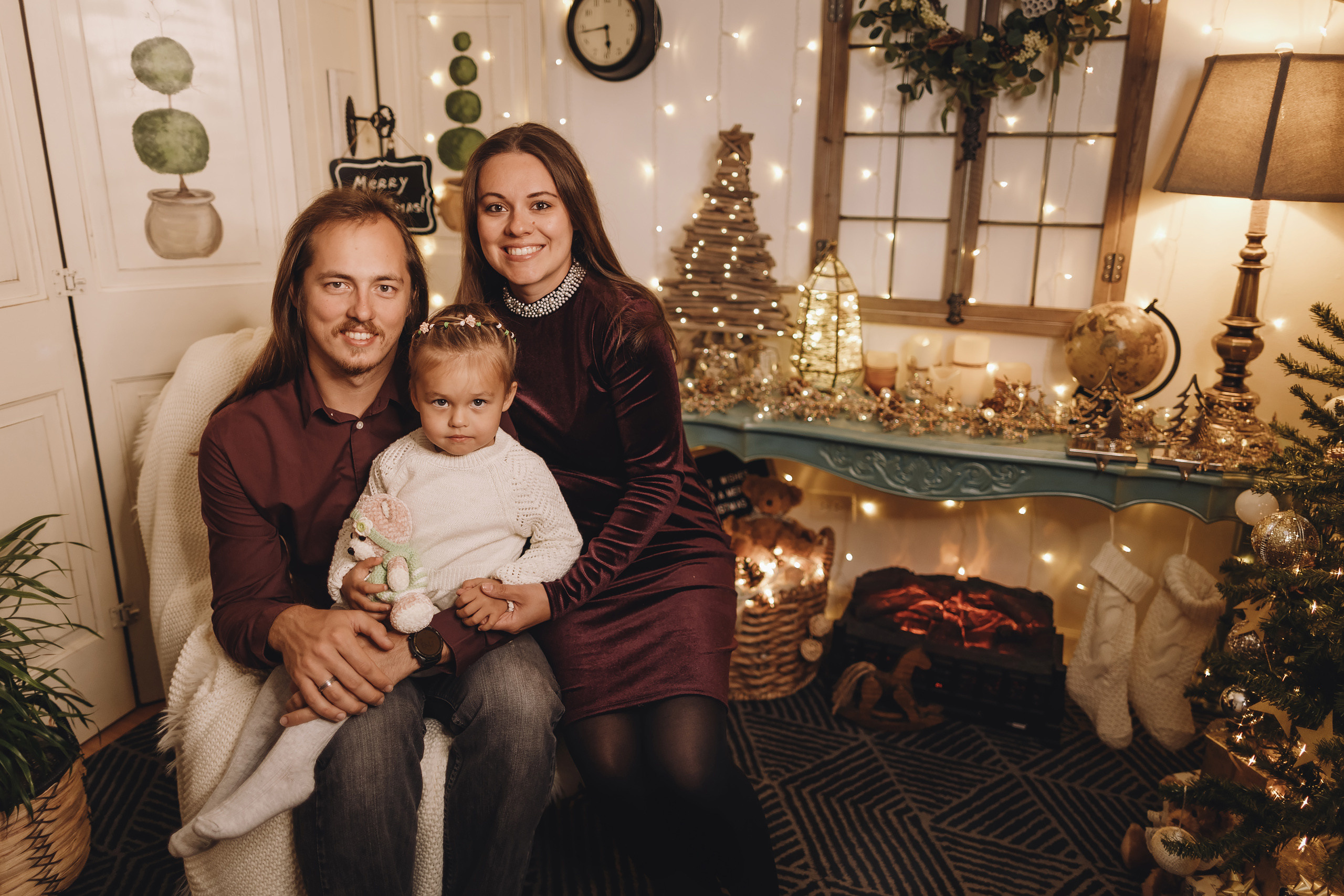 12092021 Christmas Photoshoot 11. Wedding family event photographer in Chicago Nick Yushevich